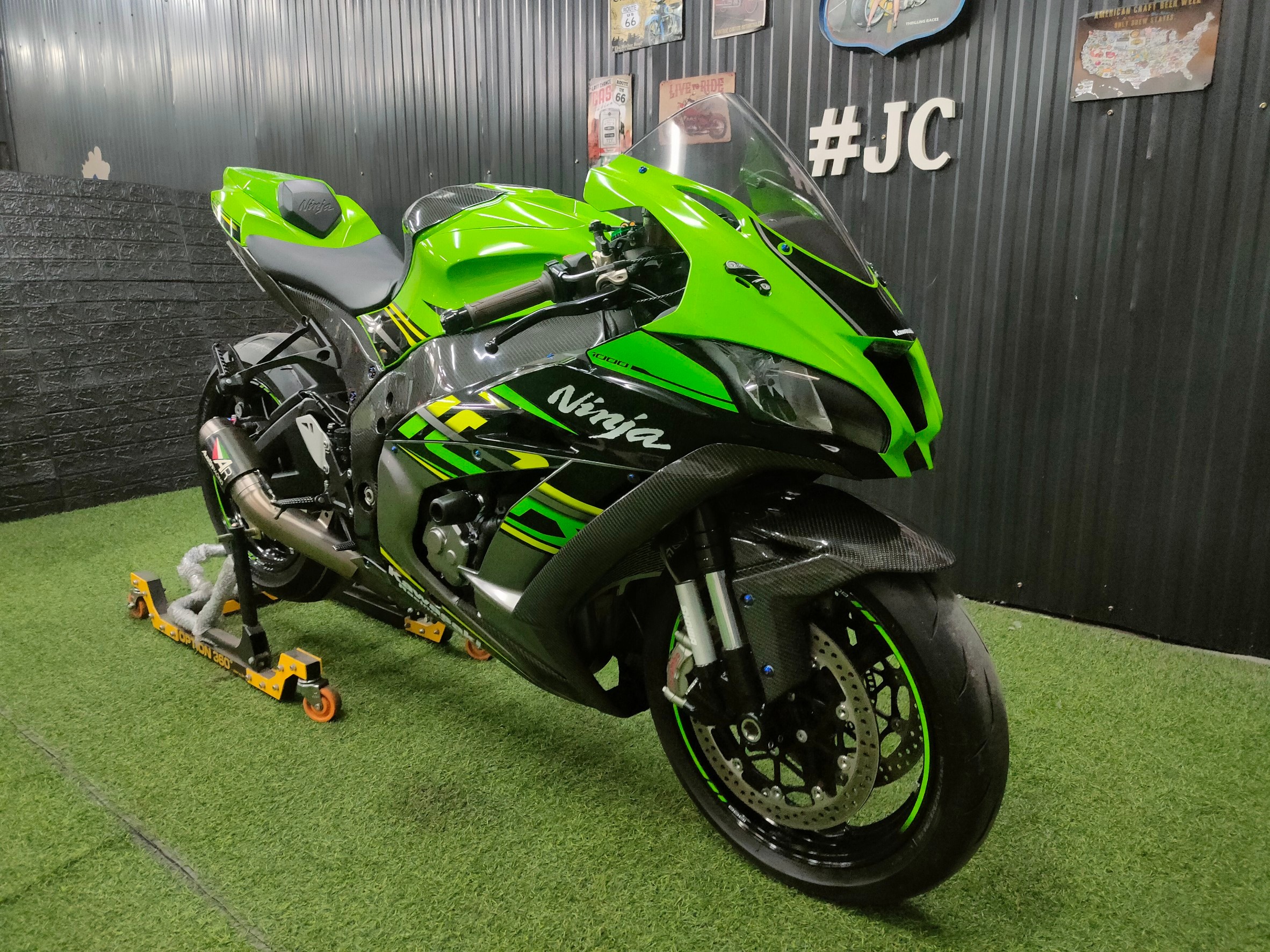 🔥 Rare มากๆคันนี้‼️ #ZX10R กับเลขไมล์ 1,275 กิโลแท้ ของแต่งรอบคัน 😱 รถปี18 สภาพแฝดป้ายแดง‼️
