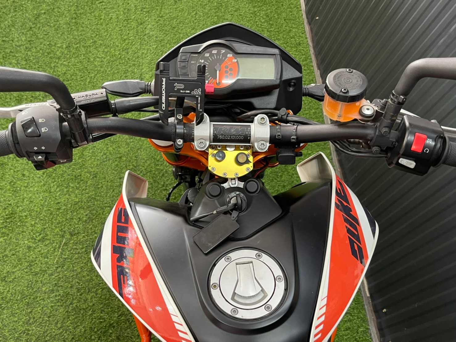 ✨High End✨ Duke690R จดปี19คศ.13 ไมล์แท้3พันโล