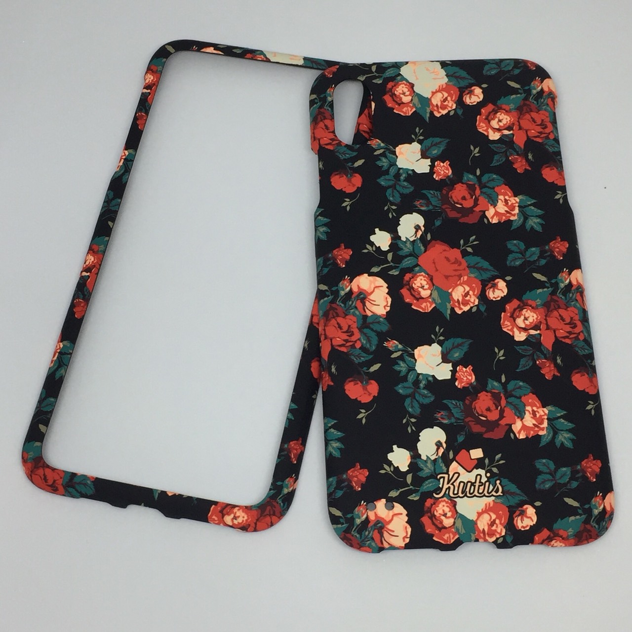 เคสคูทิส(Kutis)ไอโฟนXSMAX (ลายดอกไม้ สีพื้นหลังสีดำ)มาใหม่ๆ