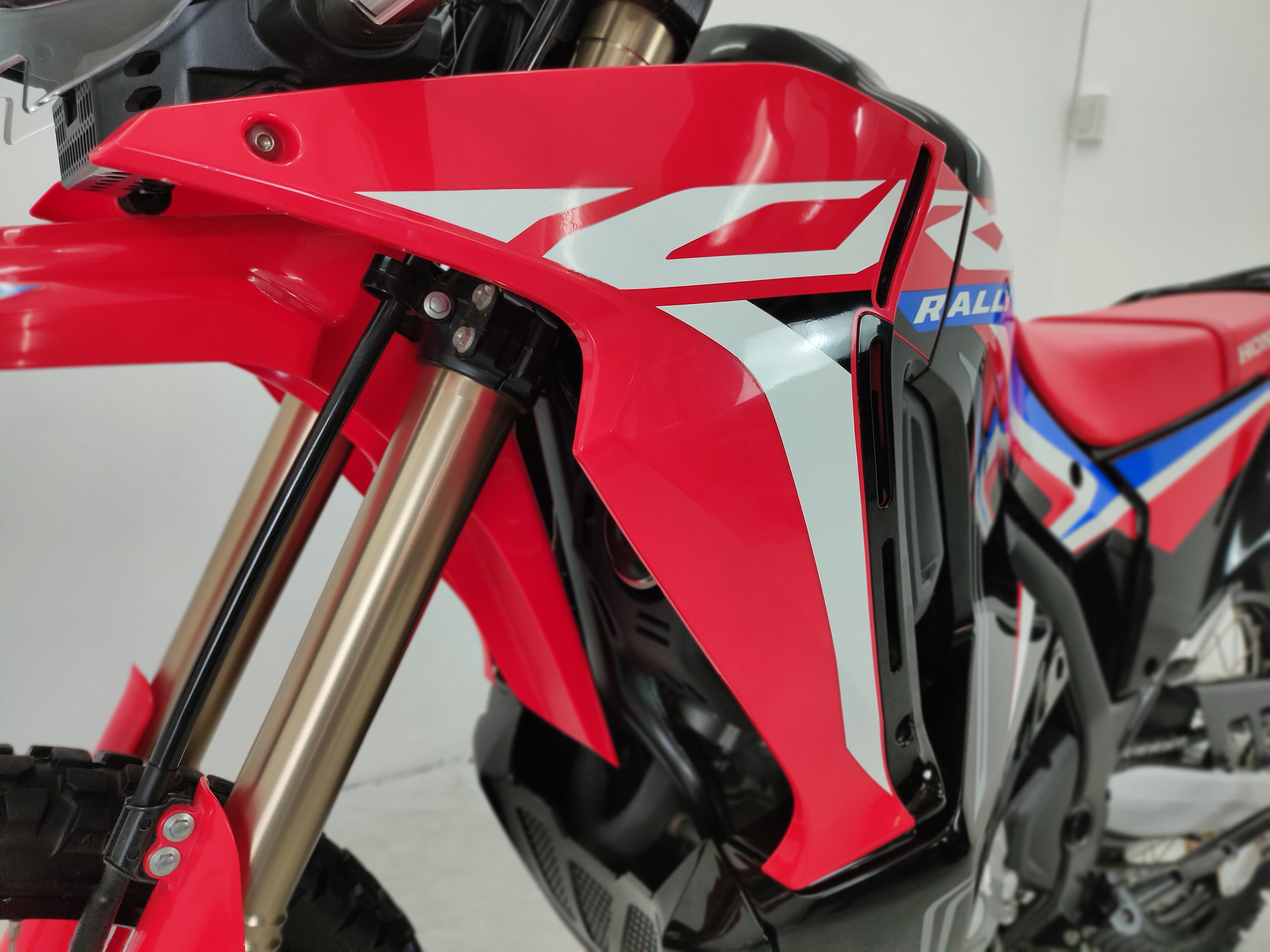 พลาดแล้วพลาดเลย‼️นานๆจะมาสักที 😎 Honda CRF300 Rally จดเกือบปี21 (30ธ.ค.63) 💢 สายจอด 2พันโลแท้ พร้อมโปรออกรถ 9,999 💢