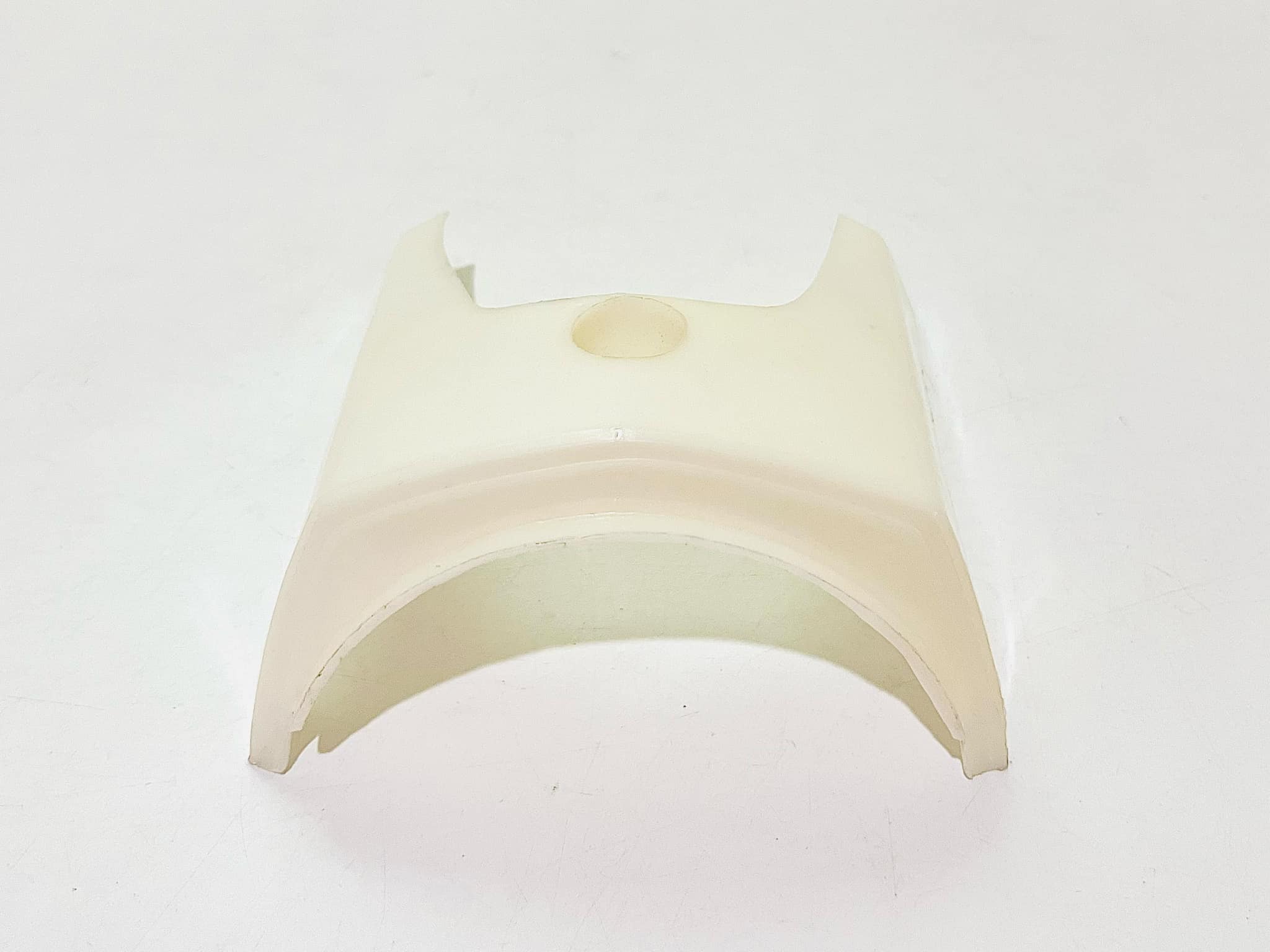 ง่ามบังโคลนหน้าซี700 c700 สีขาวสำหรับพ่นสี