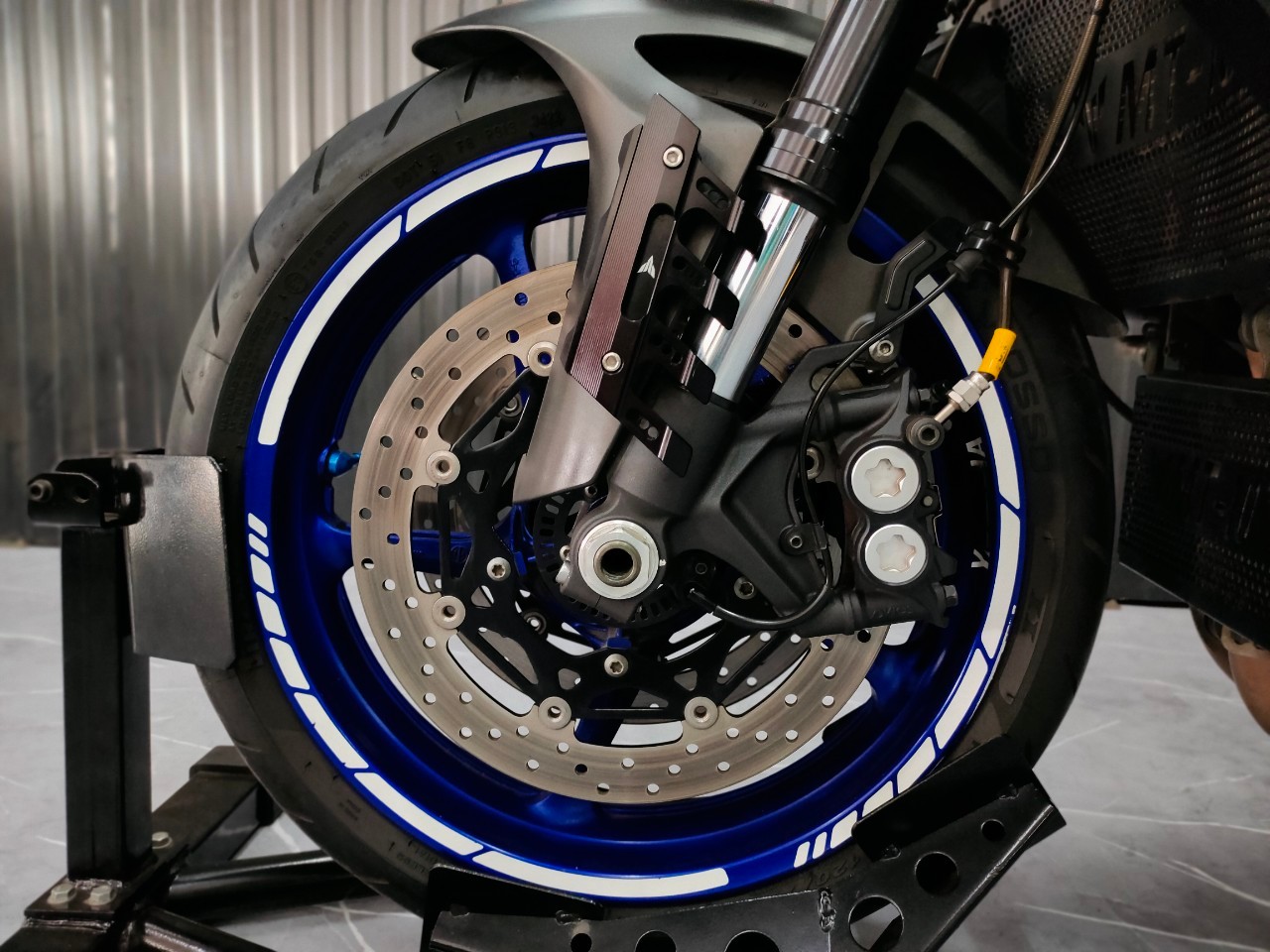 ถูกสุดในประเทศไทย‼️ กับพี่ใหญ่สายToque . . .YAMAHA MT-10 จดปี17 รถเกรดดี_มีดีที่ราคา พร้อมโปร (ดาวน์30%) ออกรถ 900 ไม่ค้ำ ⁉️