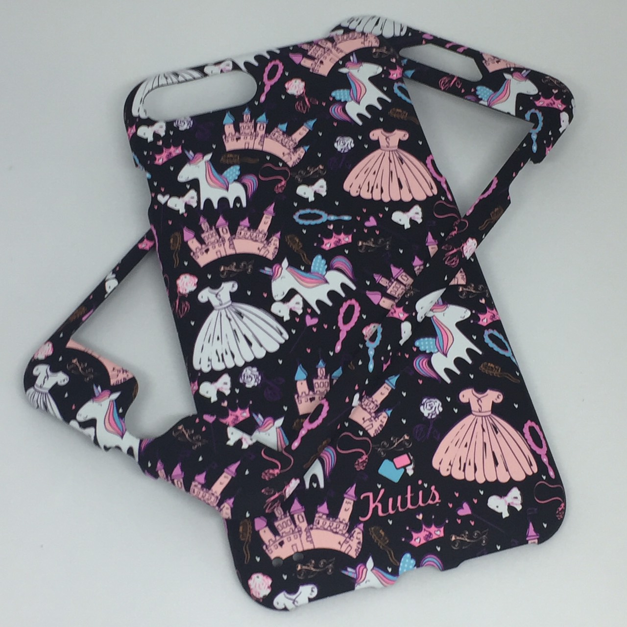 เคสคูทิส(Kutis)ไอโฟน7พลัส,8พลัส(ลายกระโปรงกับปราสาทสีดำ)มาใหม่ เคสประกบหน้า-หลัง เคสเรืองแสง เคสลายวินเทจ