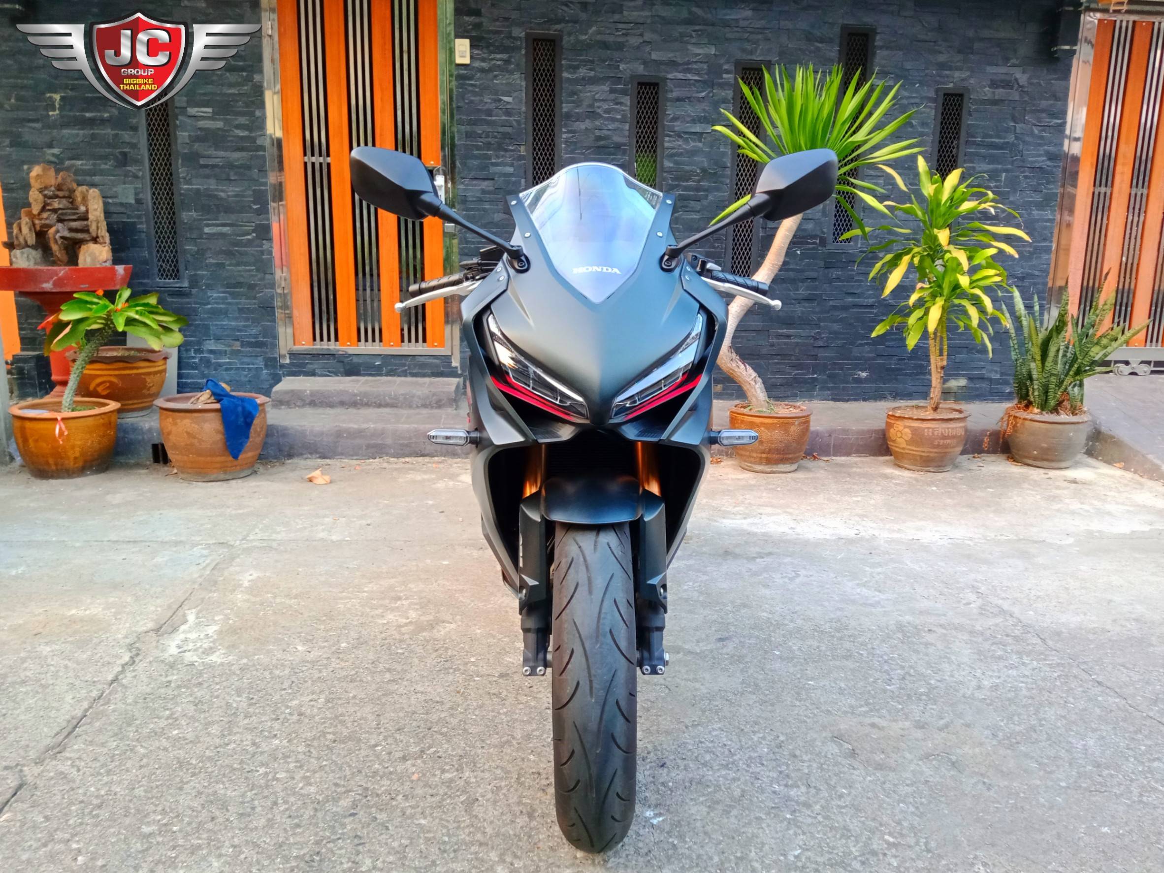 All new CBR650'R ธ.ค.ปี 2018 รถบ้านแท้มือเดียวเกรด AAA