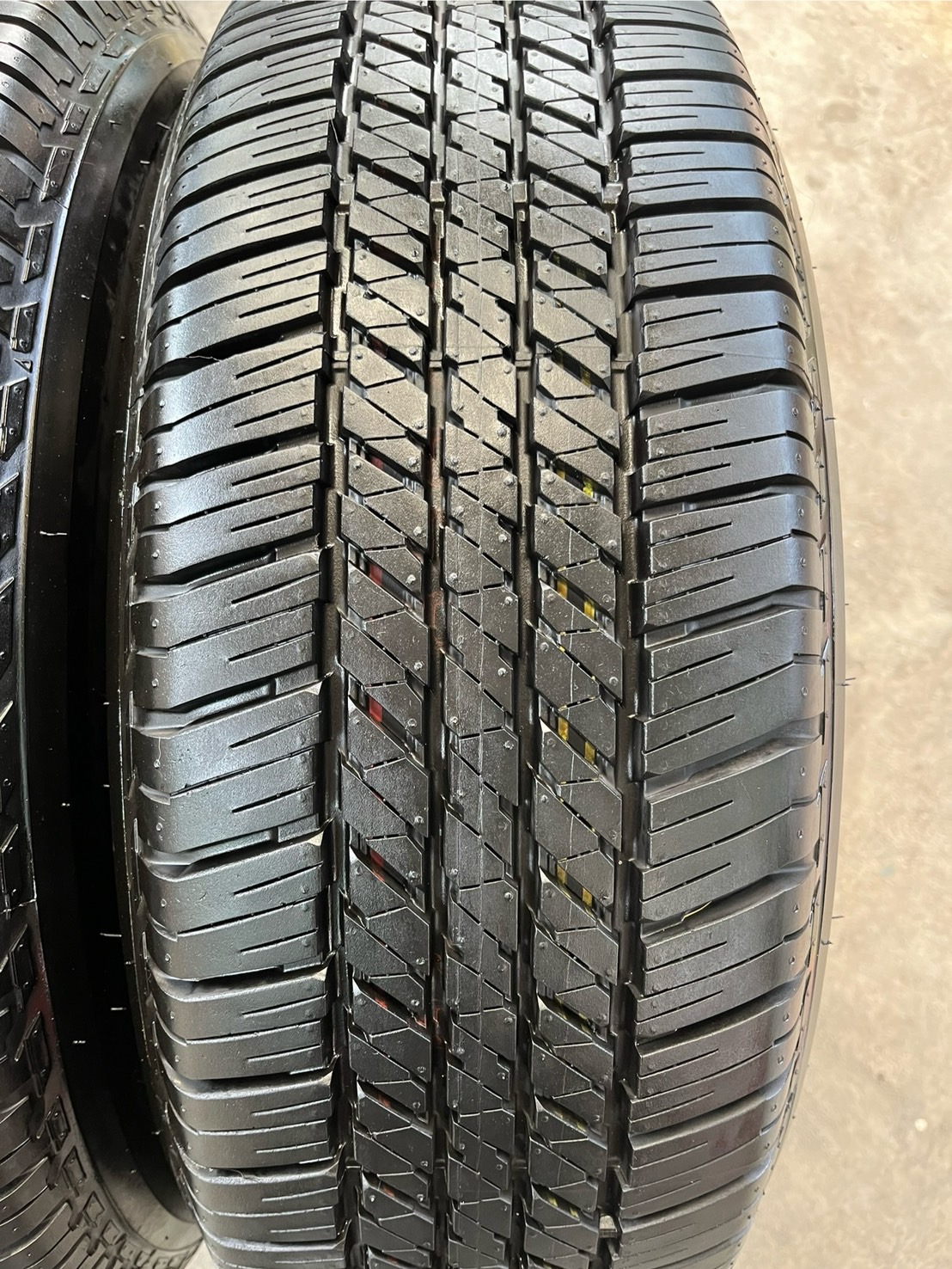 ✨ยางป้ายแดง✨255-65-17 Bridgestone♨️ปี 24♨️🚘เหมาะสำหรับ รถกระบะตัวสูง และ SUV ทุกรุ่น