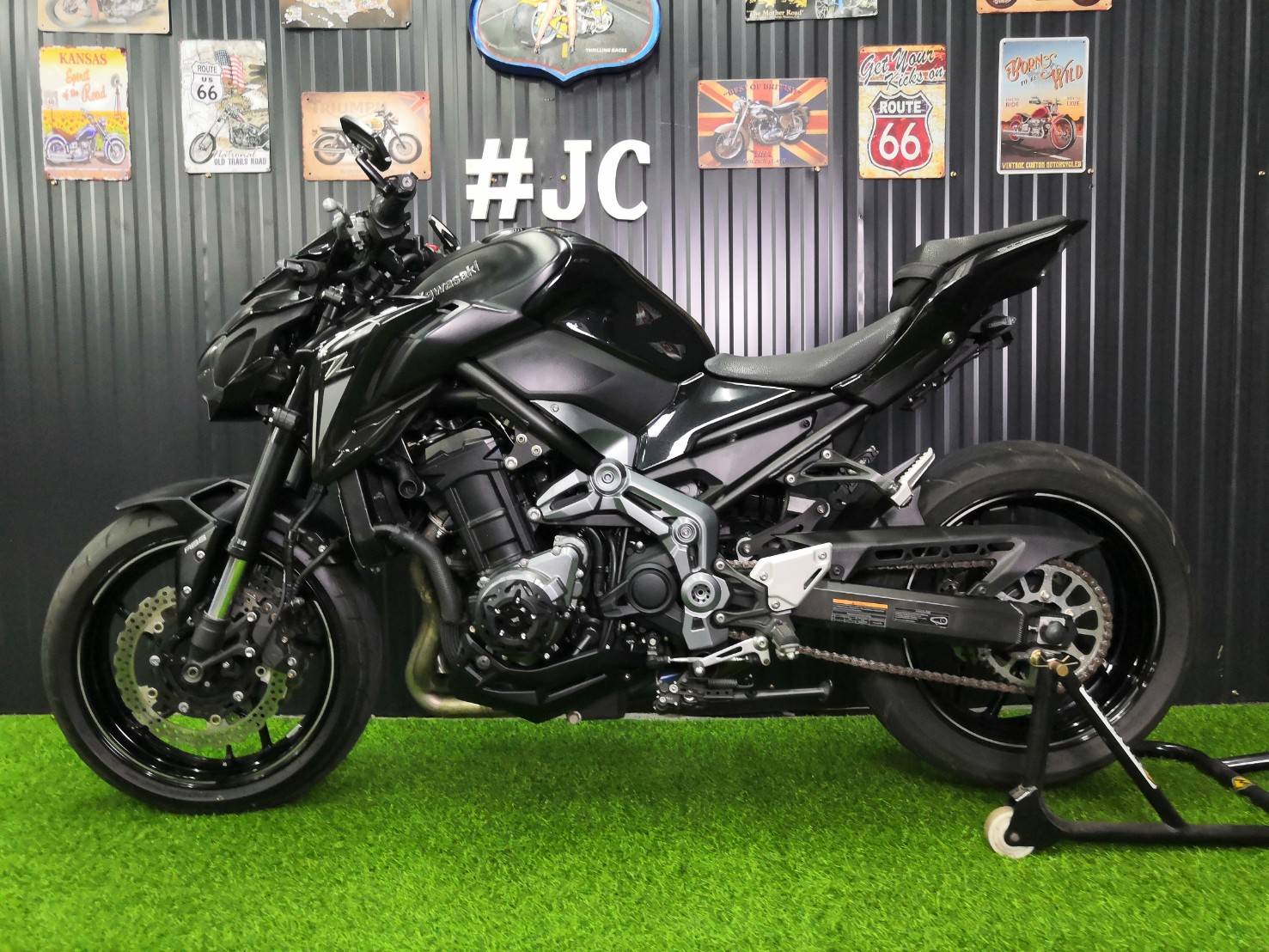 💥 เจ้าแรดดำ 💥>>>Z900ABS<<< จดกลางปี2017 ไมล์แท้6พันโล ประวัติดีฟรี 🌟 💸 จ่ายเฉพาะค่าจัดโอนจบ‼️