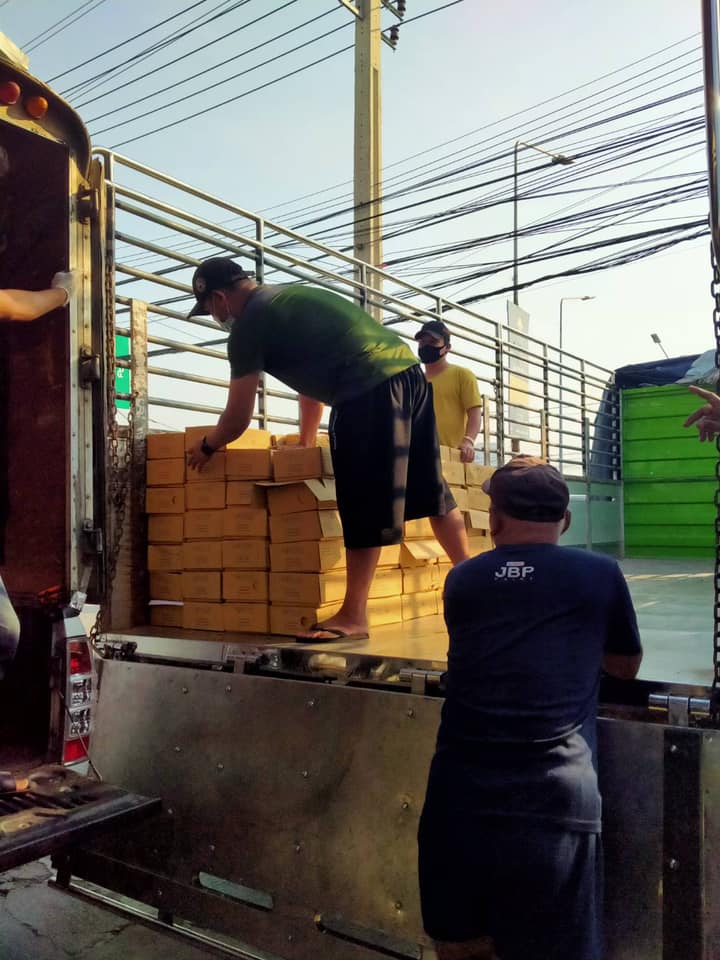 หินปูสระว่ายน้ำ Green Sukabumi เกาะพงัน จ.สุราษฏร์ธานี