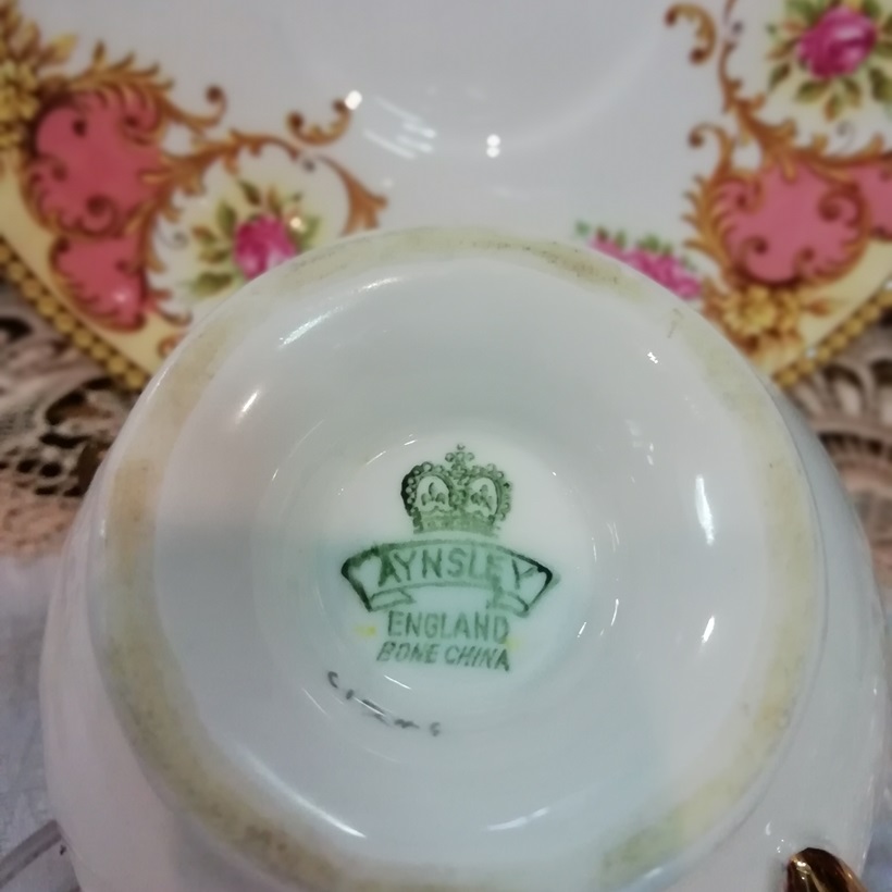 ถ้วยชา Aynsley กุหลาบชมพู-หูทอง Bone China ผลิตปี 1934