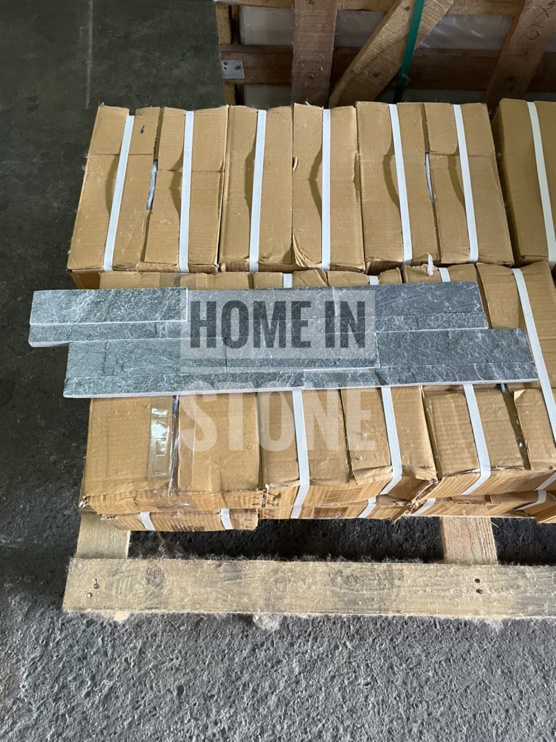 หินกาบติดผนัง / ทำน้ำตก / ม่านน้ำ