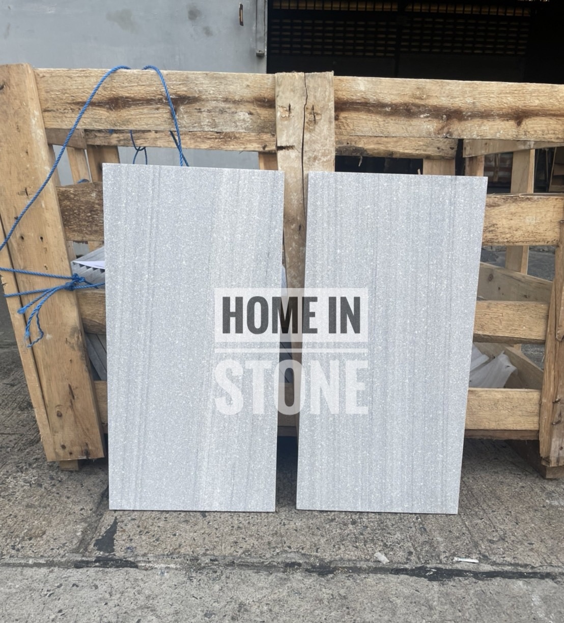 หินธรรมชาติ คริสตัลแบล็ค ลายสวยเกินต้าน