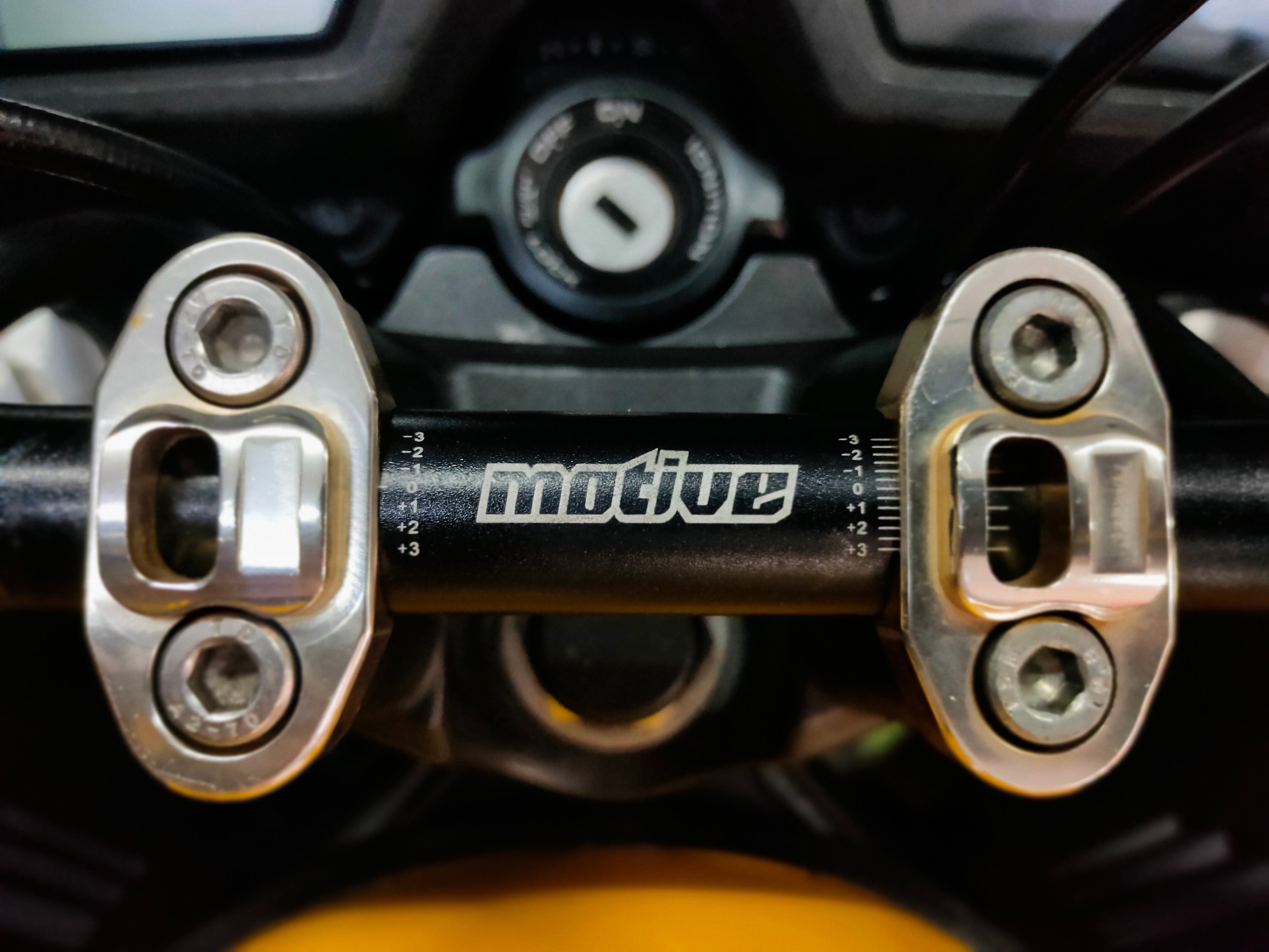 ถูกใจทั้งคนสั้น-ทั้งคนยาว 🤟 มาแว้วโปรดี...รถดีราคาเบาๆ‼️ HONDA CB650F จดปี14 รถบ้านทรงดี_มีอนาคต_ออกรถ99บาท ⁉️
