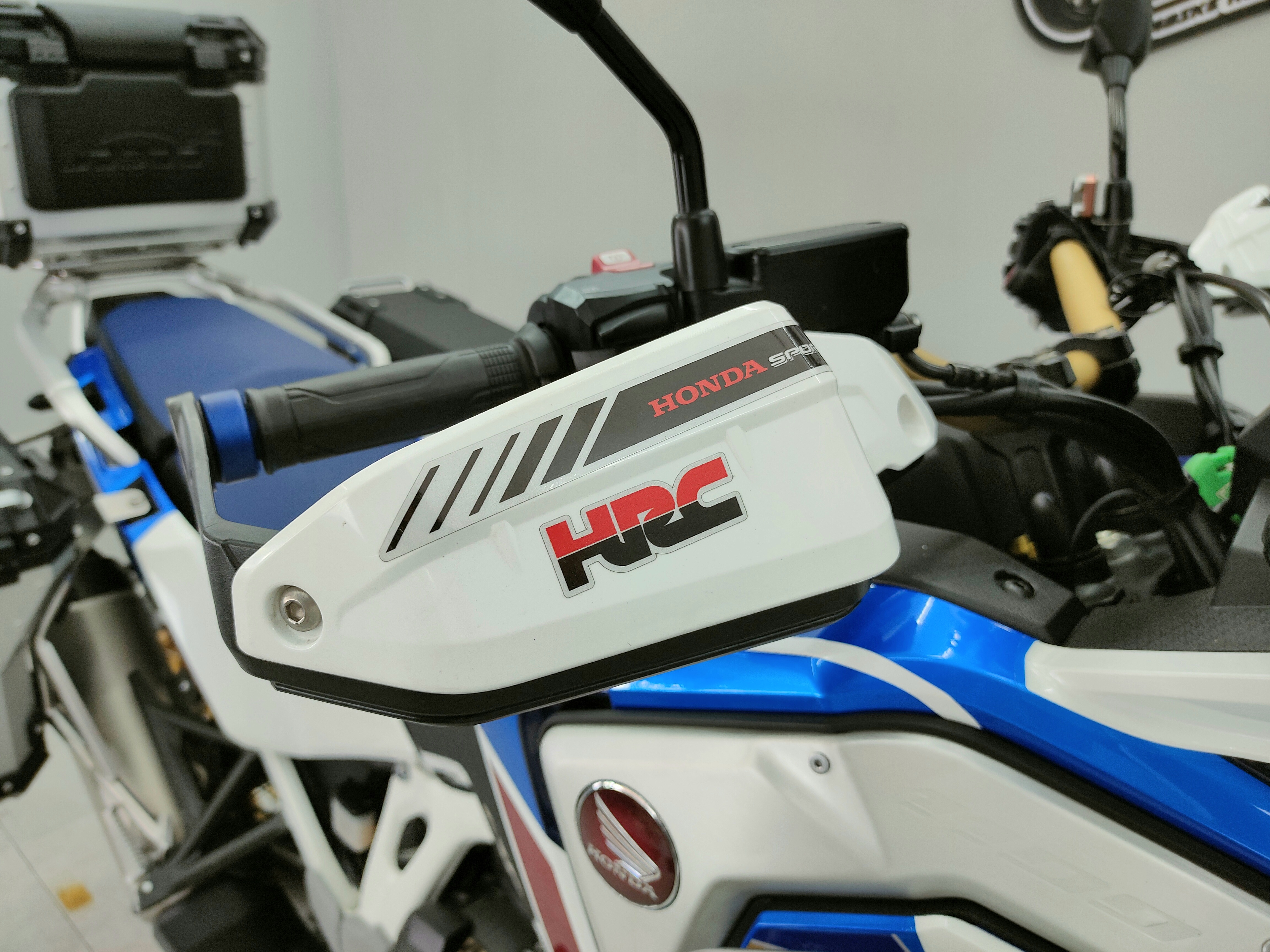 โปรแรงส์ออกรถ ⭕ บาท‼️ 🤗 Honda CRF1100L _ AFRICA TWIN Adventure Sport [DCT] จดปลายปี 2021 คศ.20 แต่งเต็มระบบ‼️