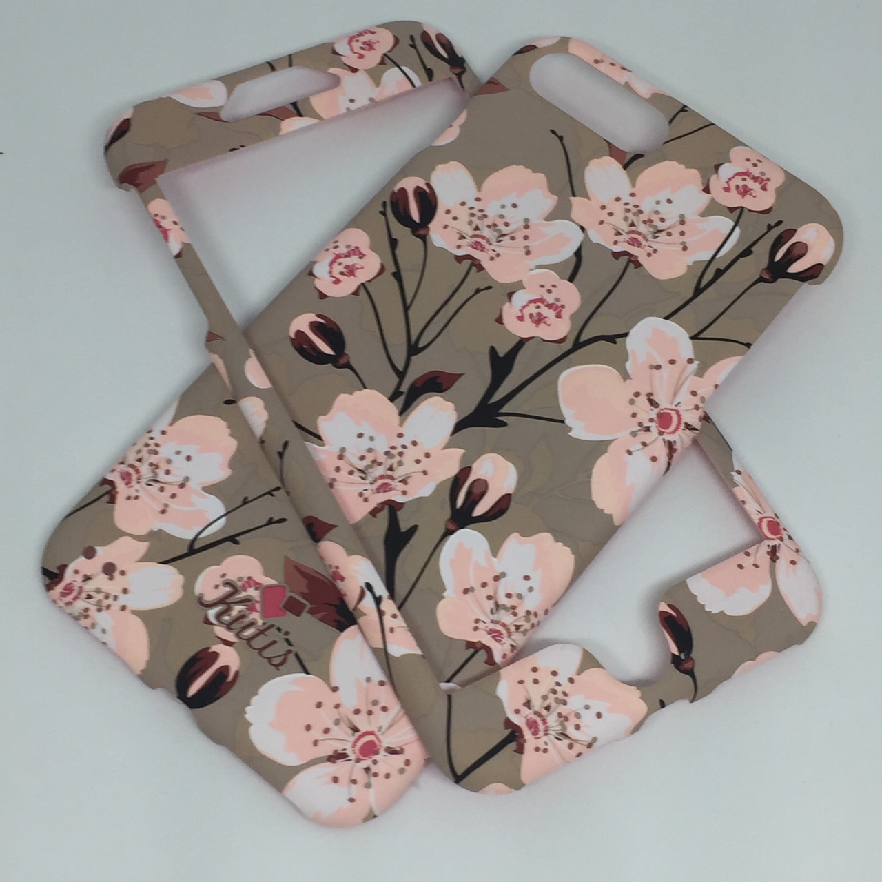 เคสคูทิส(Kutis)ไอโฟน7พลัส,8พลัส(ลายดอกซากุระ)มาใหม่
