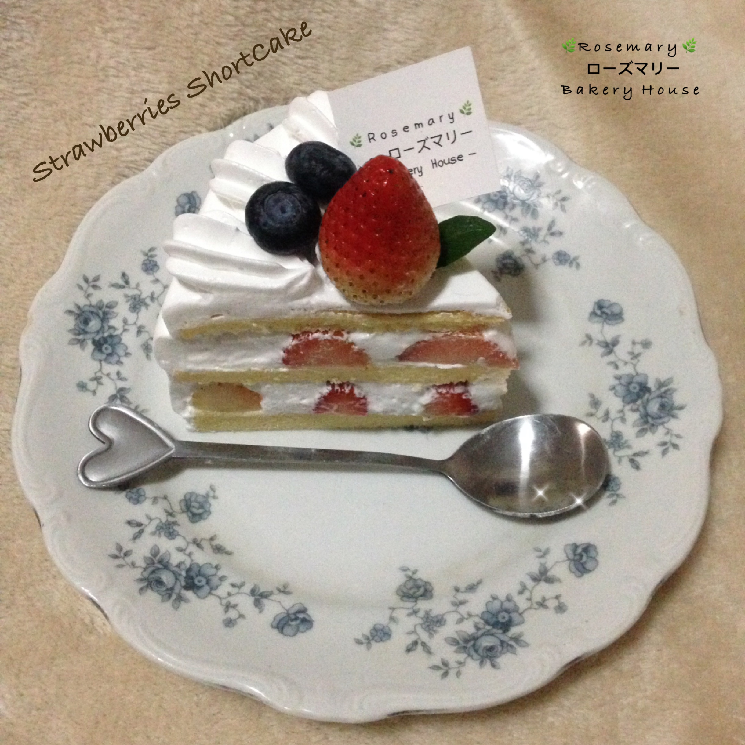 🍓 สตรอว์เบอร์รี่ชอร์ทเค้ก 🍓 (2 ปอนด์) Angel Strawberries ShortCake (2 Pound / 7" x 7") 3 ชั้น
