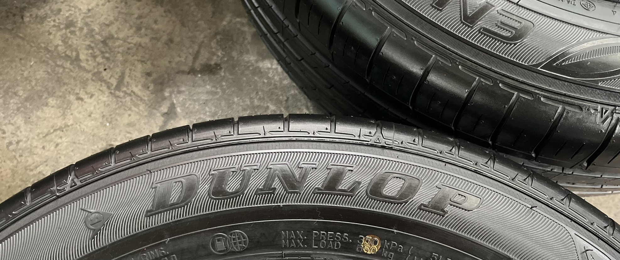 ♨️ปี 24♨️✨ยางใหม่ป้ายแดง✨215-55-16 Dunlop💖ใหม่กริ๊บ💖