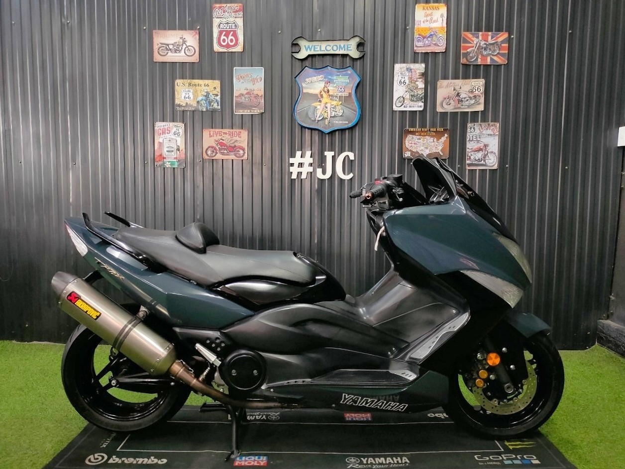 Tmax ดิว่ะ‼️ สายบิ๊กสกู๊ตเตอร์ "ซีซีหนักราคาเบา" ต้องคันนี้เลย YAMAHA TMAX500 จดปี 2011 😎 รถสวย ทรงดี ขี่อย่างมันส์💢