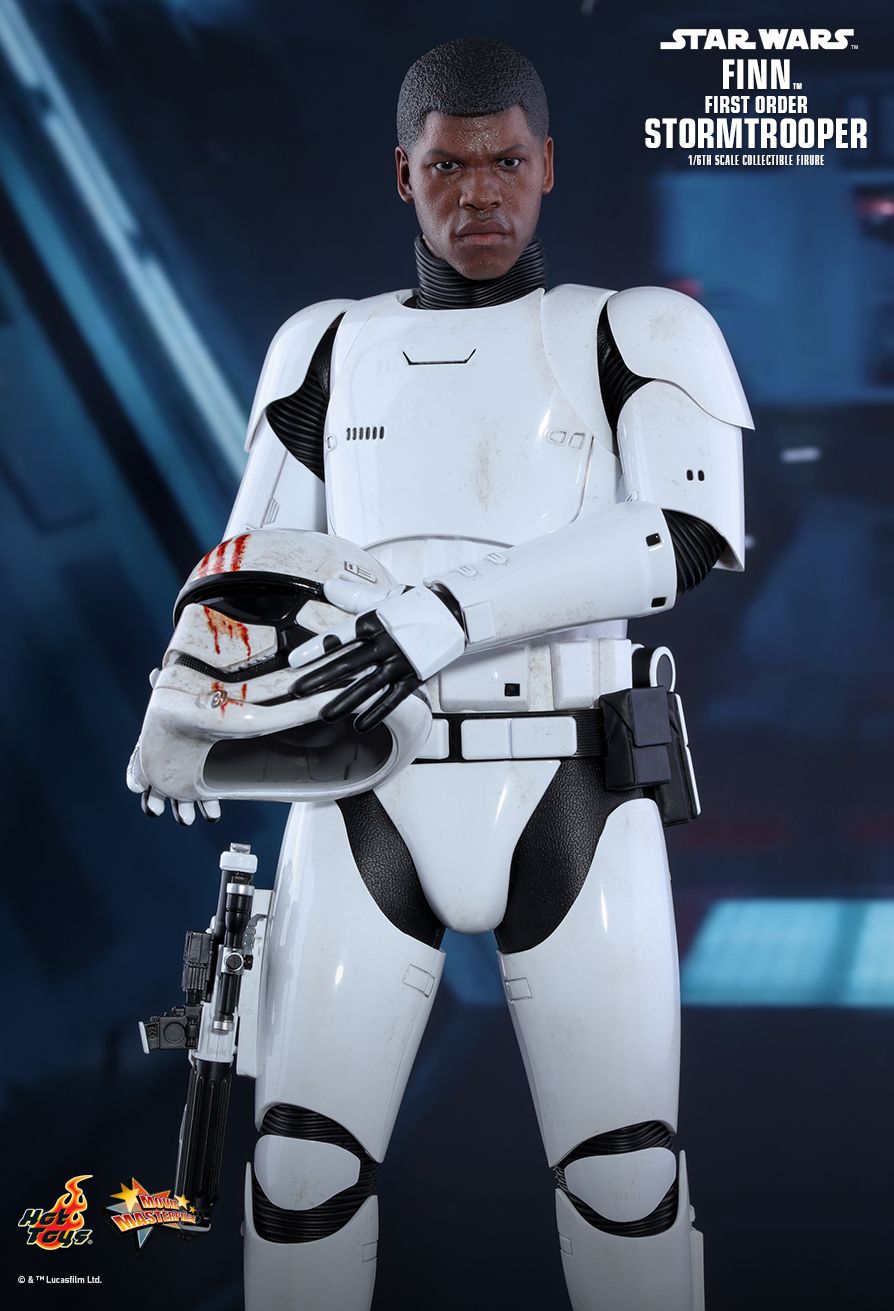 Hot Toys MMS367 STAR WARS: THE FORCE AWAKENS - FINN (FIRST ORDER STORMTROOPER VERSION)