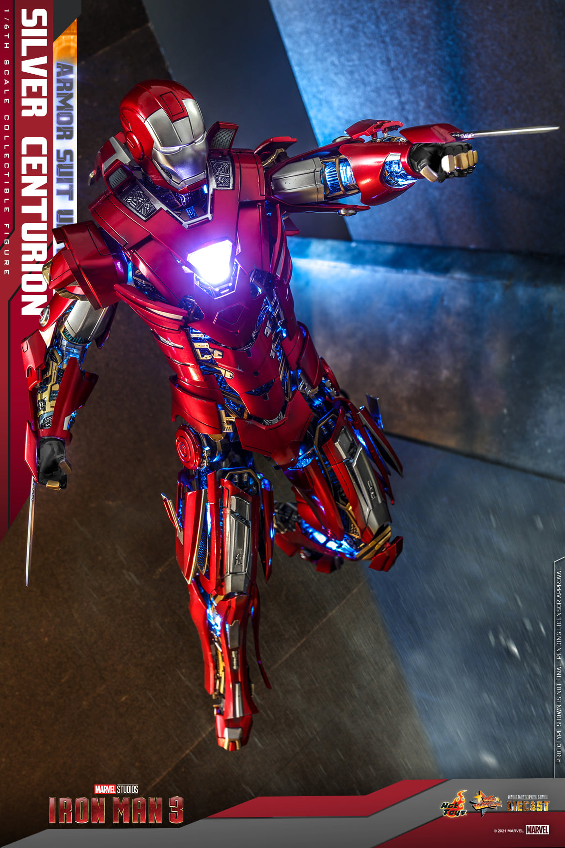 Hot Toys MMS618D43 1/6 Iron Man 3 - Silver Centurion (Armor Suit Up Version)