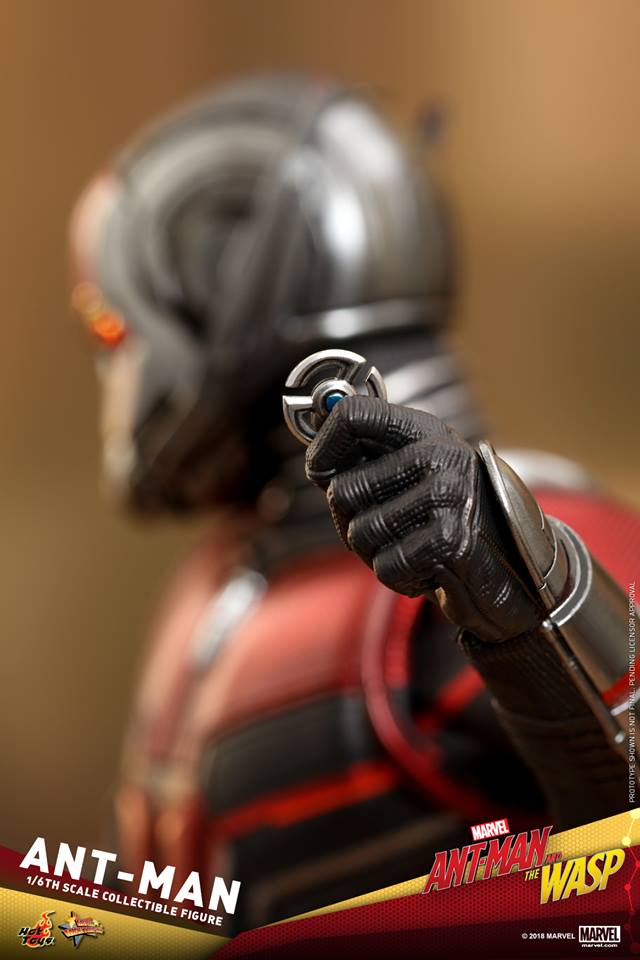 Hot Toys MMS497 ANT-MAN AND THE WASP - ANT-MAN