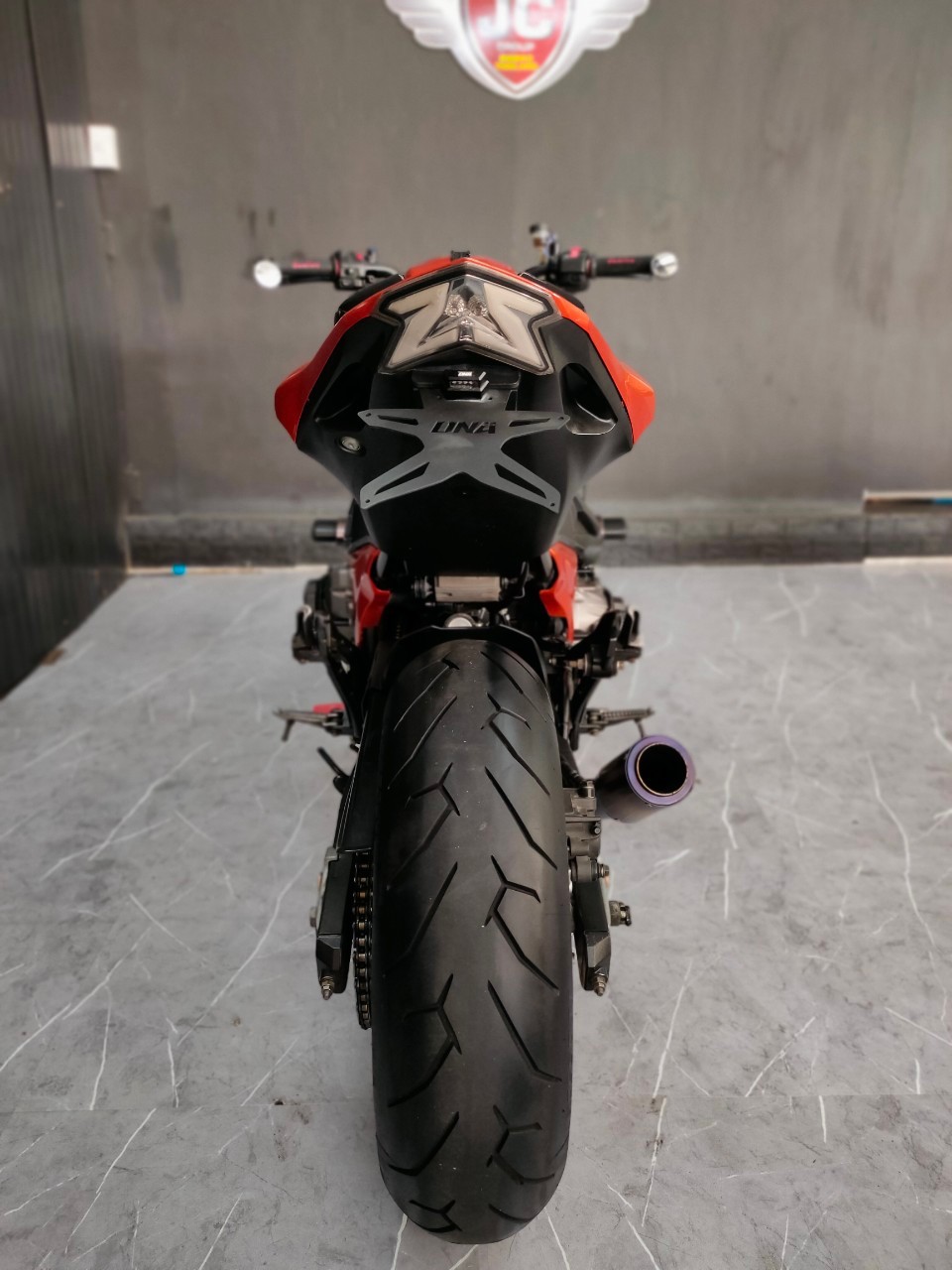 ทรงอย่างแร๊ดดด KAWASAKI Z800 ปลายปี 2013 แต่งครึ่งแสน‼️ ทรงดี ราคาโดน 😎 เซอร์วิสพร้อมใช้