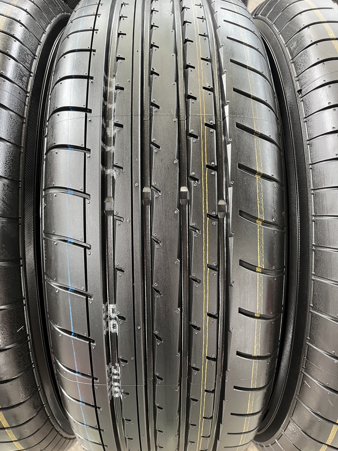 ✨ยางใหม่ป้ายแดง✨215-60-17 Yokohama💥ปี 25💥สวยกริ๊บ💖ถอดจากโชว์รูม💖