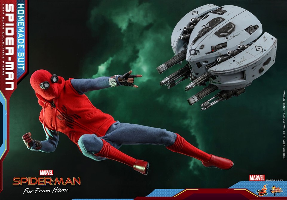 Hot Toys MMS552 SPIDER-MAN: FAR FROM HOME - SPIDER-MAN (HOMEMADE SUIT VERSION)