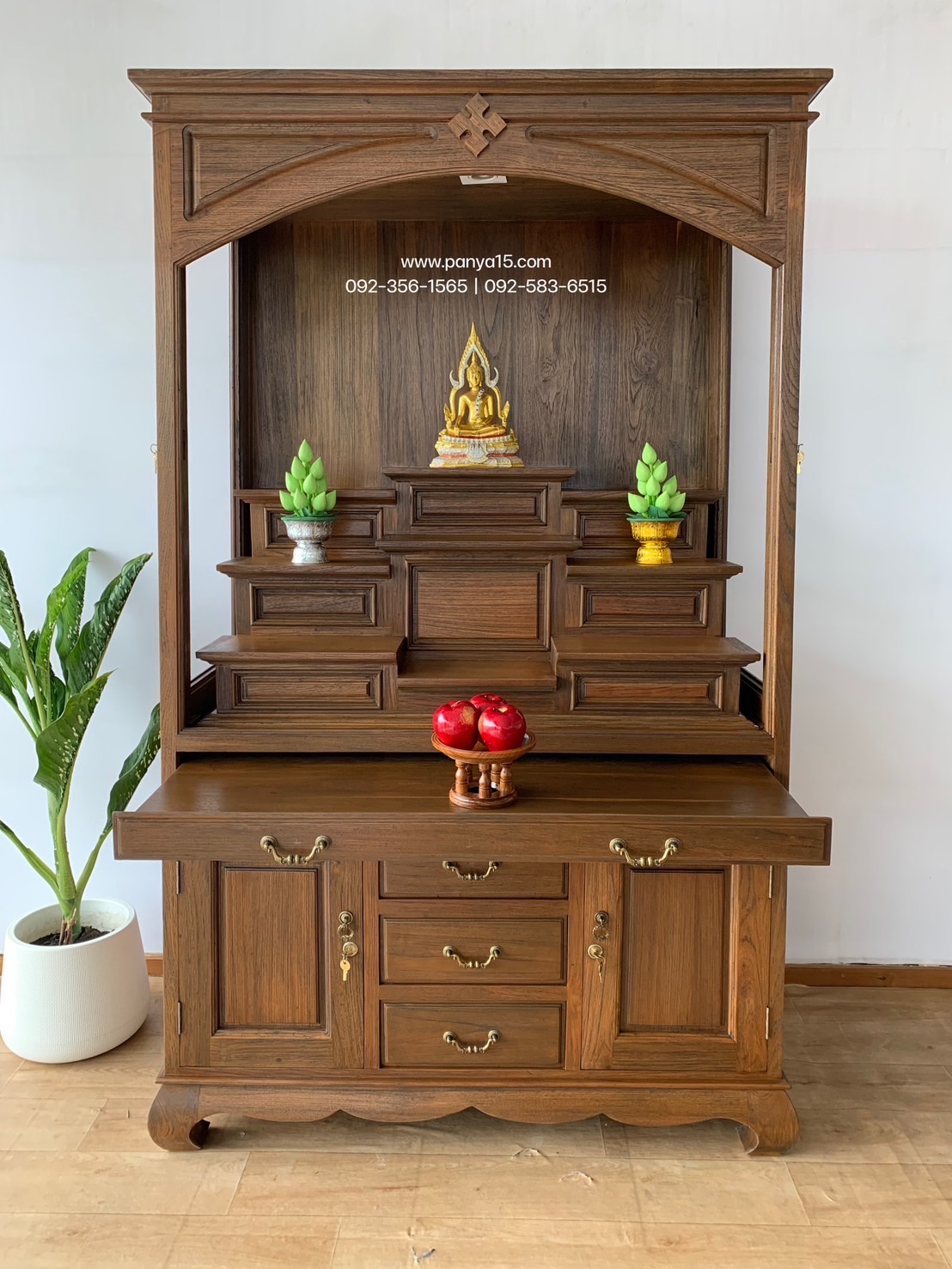 ตู้พระหมู่ 9 ขาคู้
