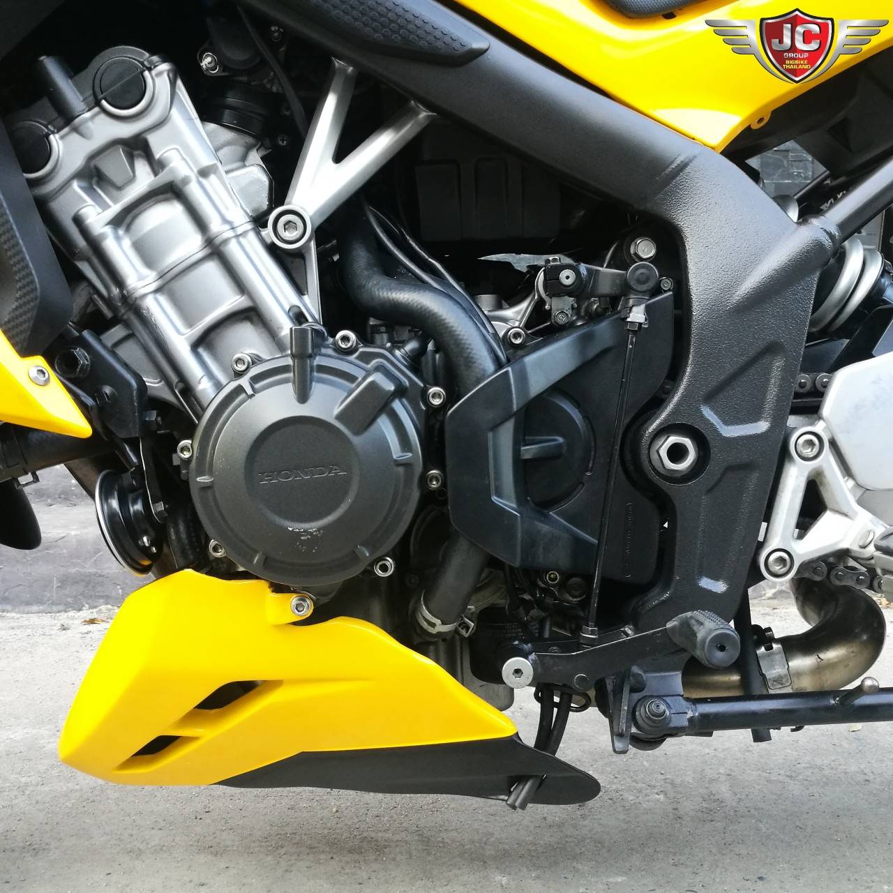 CB650F/2014 ฉายา"BumbleBee"เหลืองมหาประลัย รถบ้านแท้มือเดียวจ้า