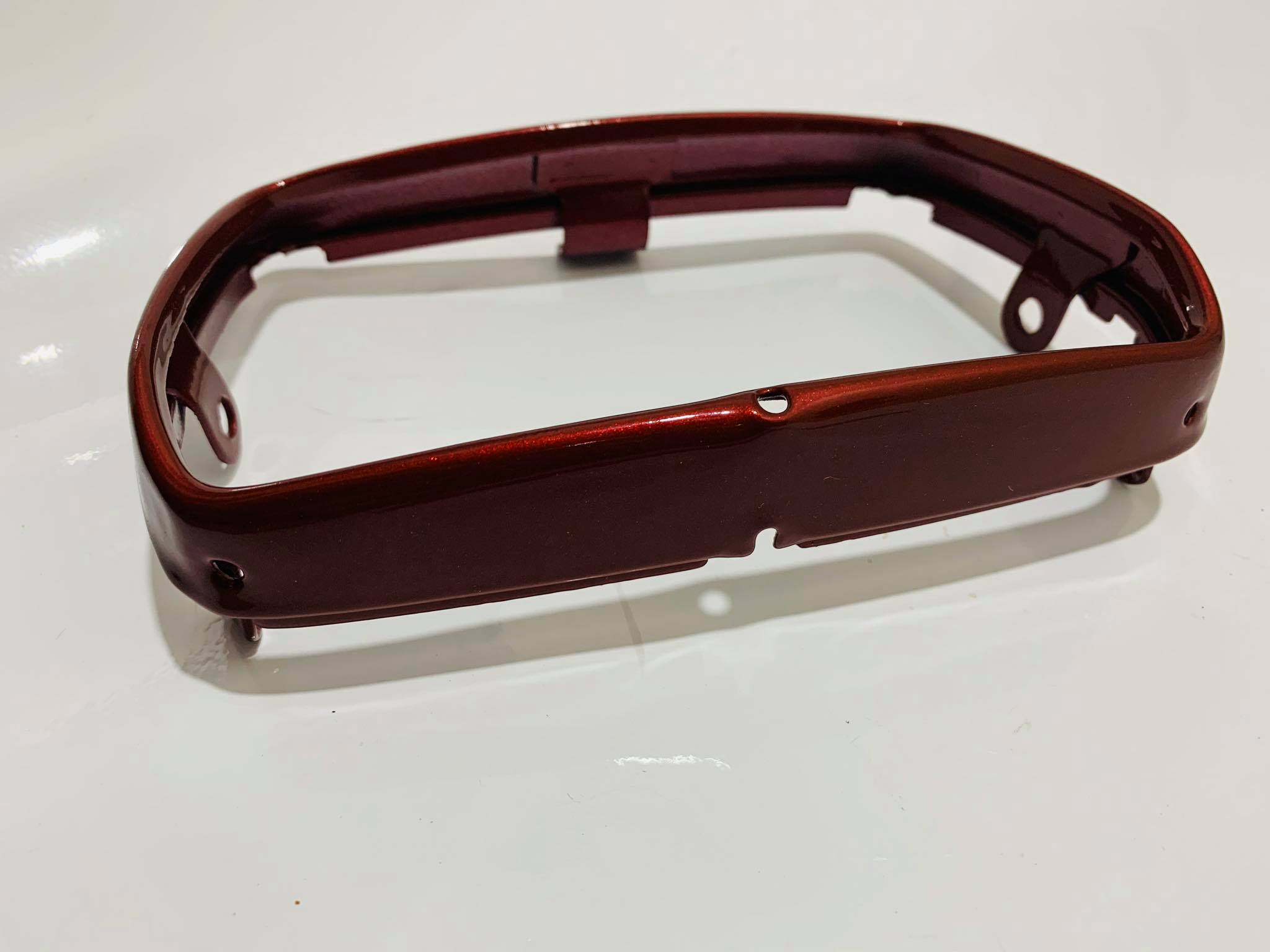 ขอบไฟหน้ามอเตอร์ไซด์ฮอนด้าดรีมคุรุสภา(ดรีม100)