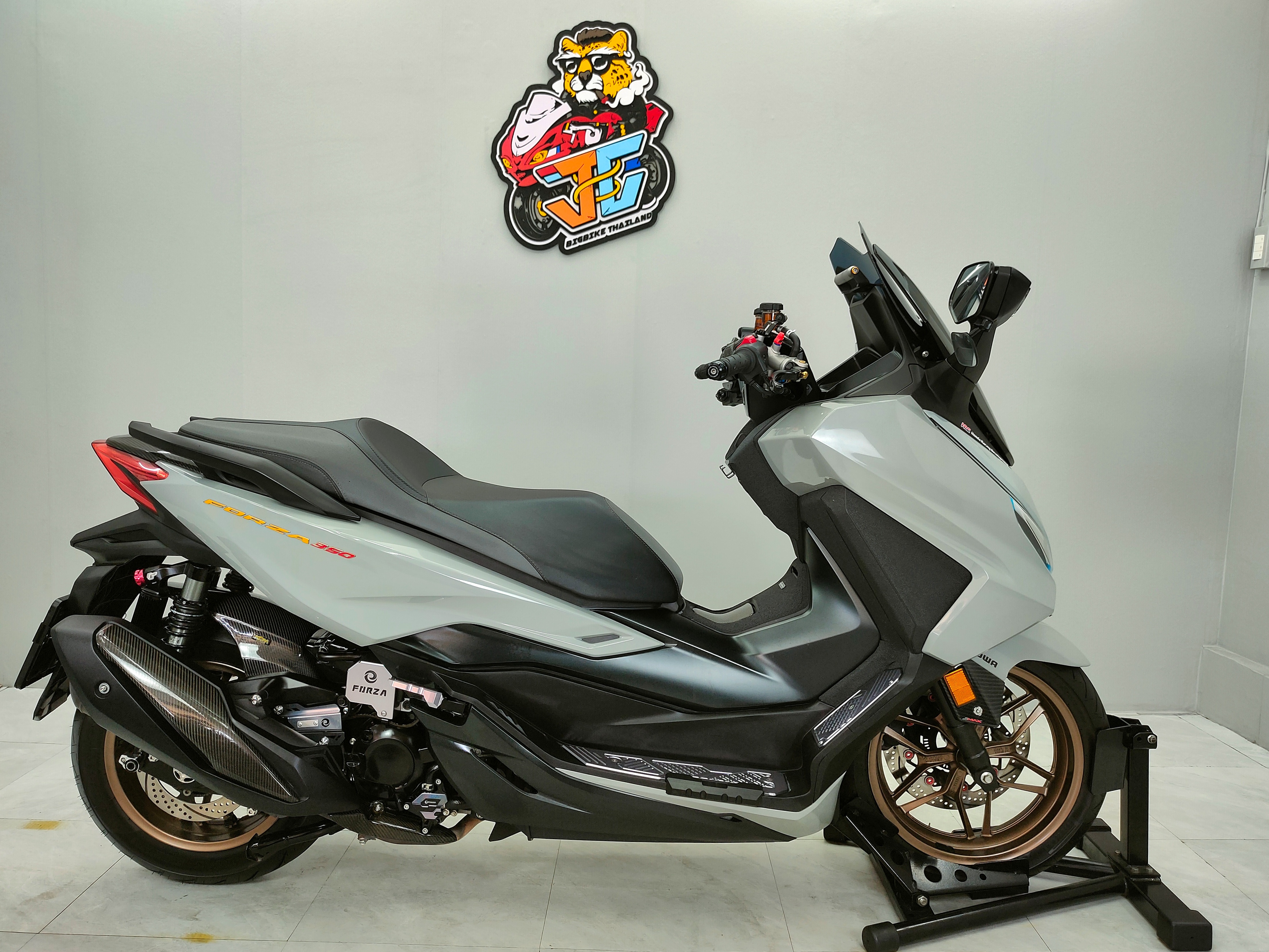 ทรงลุงพร้อมรับเด็ก 🤗 Honda FORZA 350 RoadSync ปี2023 แท้ ของแต่ง5หมื่น+‼️