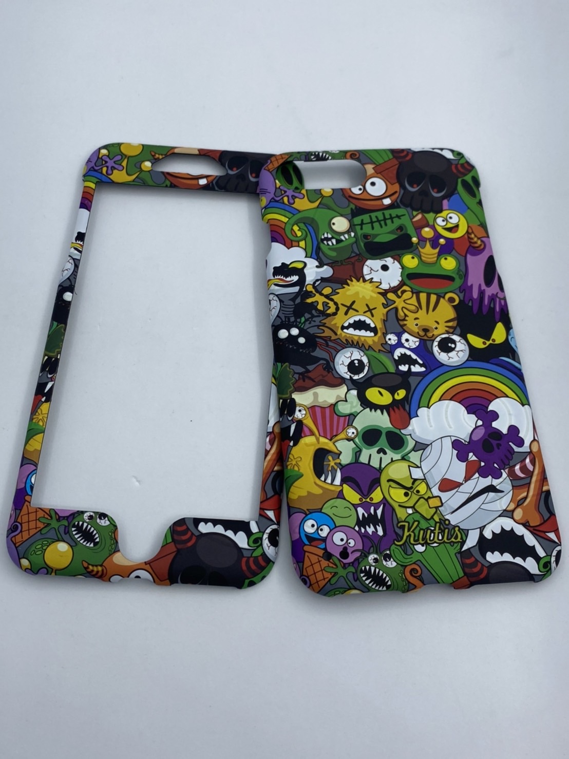 เคสคูทิส(Kutis)เคสไอโฟน7พลัส,8พลัส(ลายรวมมอนส์เตอร์)มาใหม่ เคสประกบหน้า-หลัง เคสเรืองแสง เคสลายวินเทจ ร้านSuperhero Klongthom