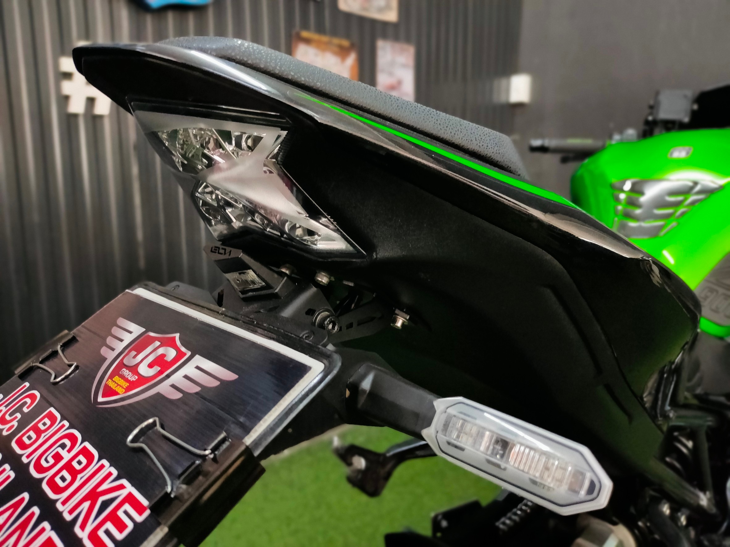 Naked จอสีตัวจี๊ด Z900ABS ปี 2021 นางฟ้าสายจอด 😱 "ตัว STD แต่อ๊อปชั่น SE"