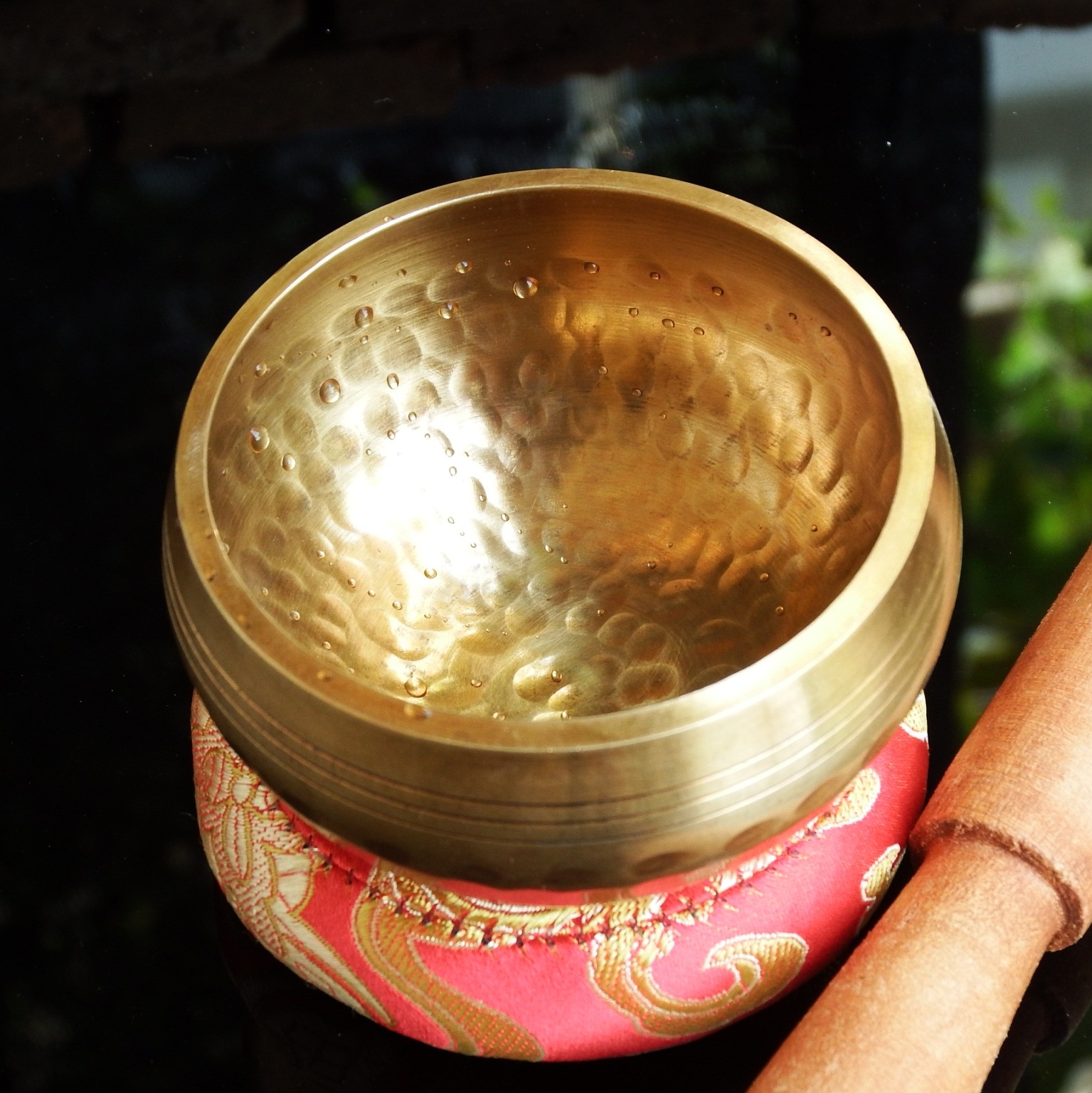 ขันทิเบต(ทองเหลือง) Tibetan Singing Bowl งานทำมือโดยช่างฝีมือชาวเนปาล (8 cm.)