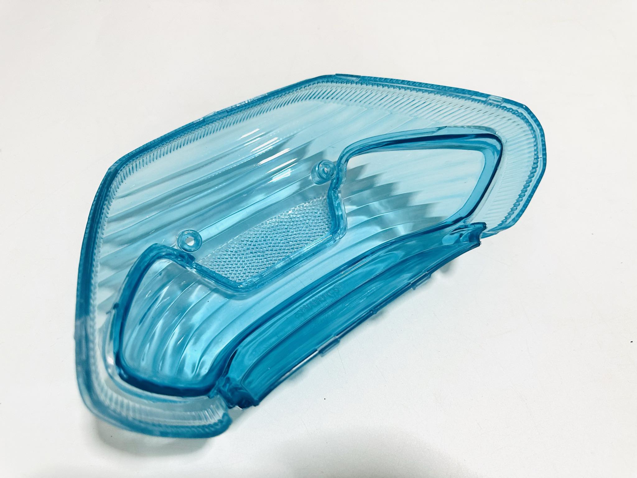 ฝาไฟท้าย+ฝาไฟเลี้ยวหลังดรีม125 คละสี C