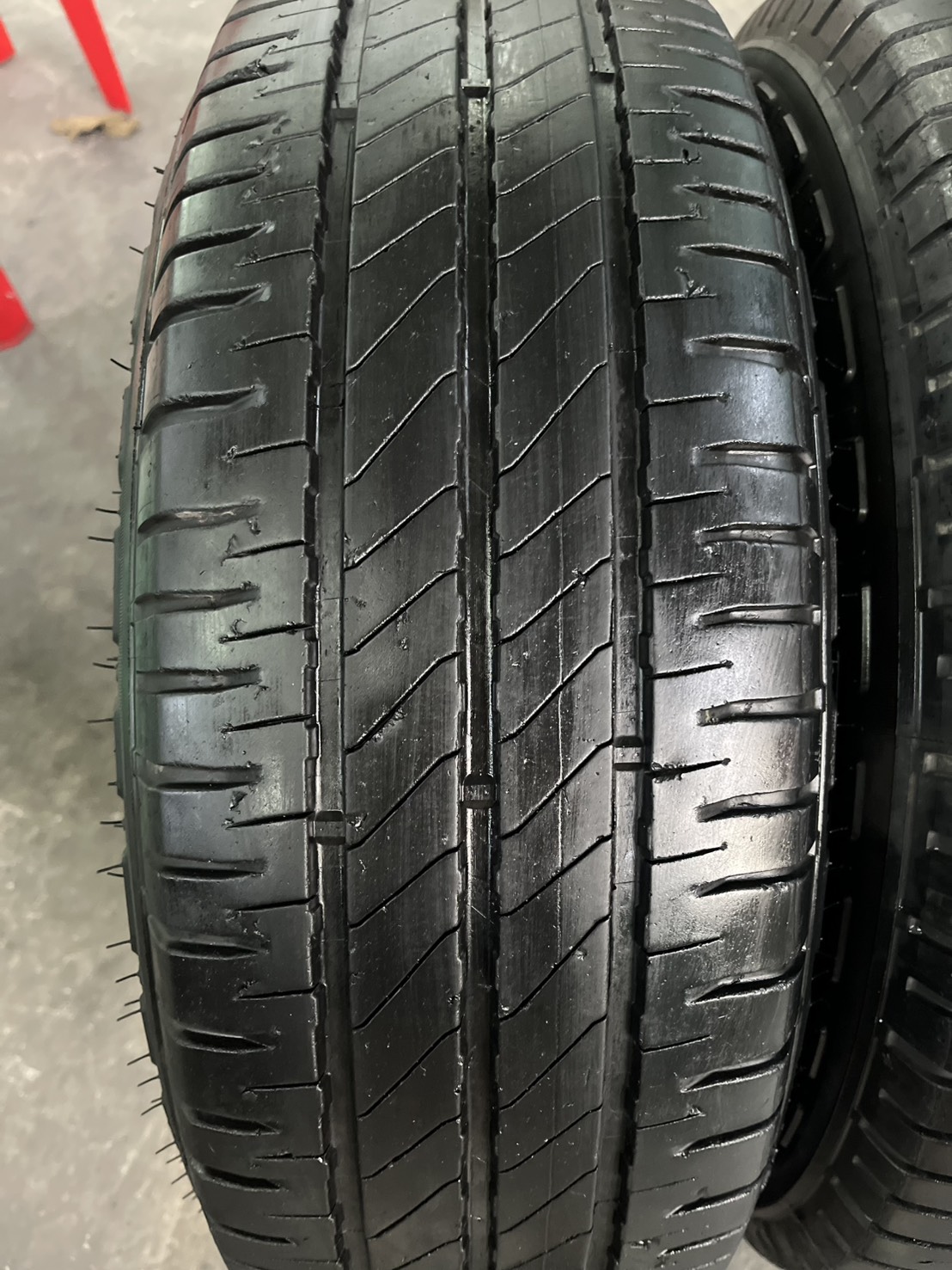 ✨ล้อแม็ก 6รู139✨Toyota ขอบ 15 พร้อมยาง 205-70-15 Michelin💥ปี 22💥