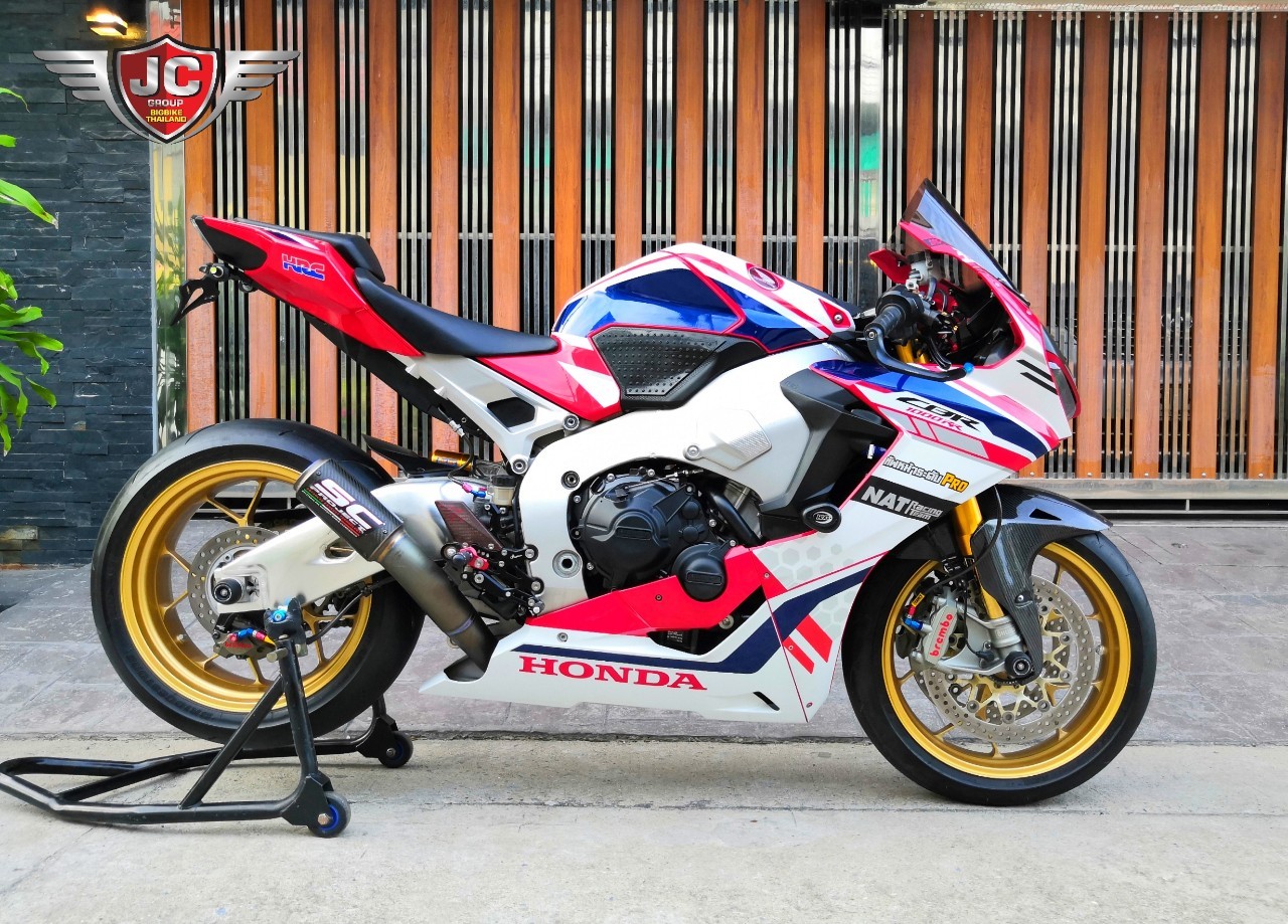 🤫 #CBR1000rrSP รถกลางปี 2018 "สเปคเดิมๆว่าสุดแล้ว