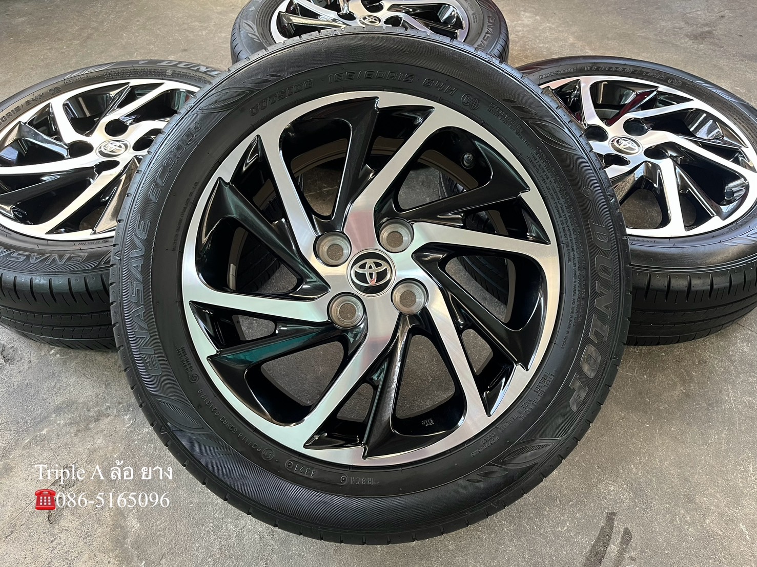 ✨ล้อแม็ก✨Toyota Yaris Ativ รุ่นใหม่ ขอบ 15 ดำหน้าเงา พร้อมยาง 185-60-15 Dunlop ปี 21