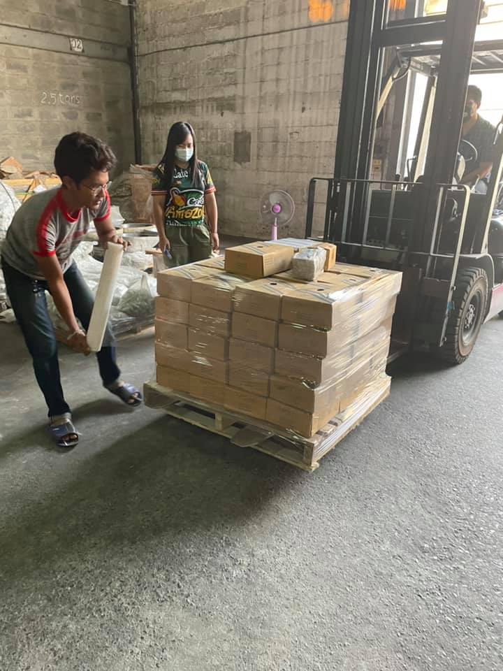 หินปูสระว่ายน้ำ Green Sukabumi เกาะพงัน จ.สุราษฏร์ธานี