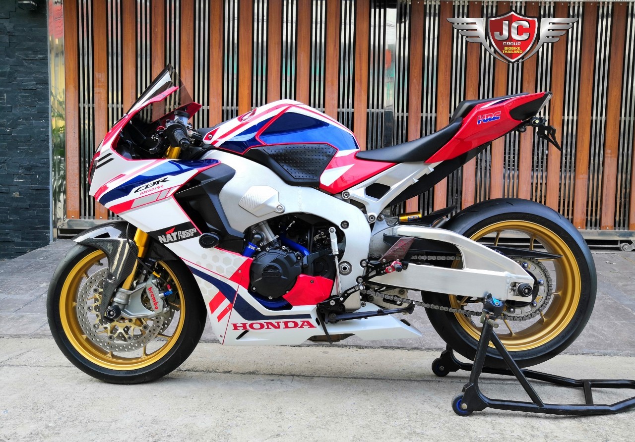 🤫 #CBR1000rrSP รถกลางปี 2018 "สเปคเดิมๆว่าสุดแล้ว