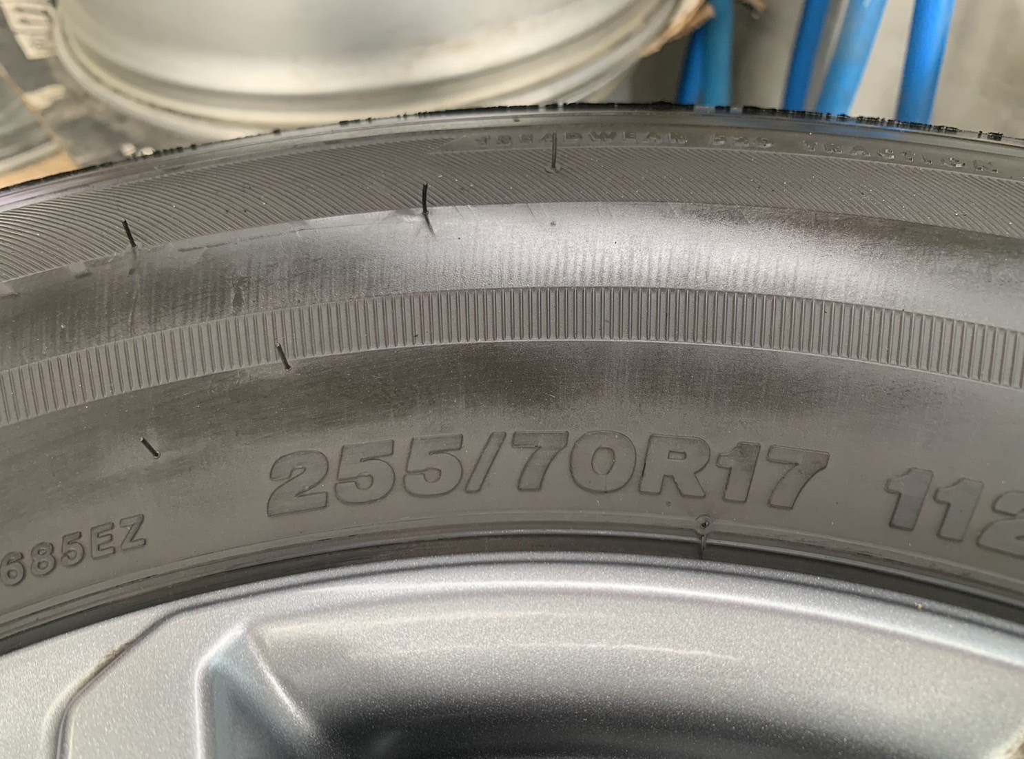 ✨ล้อแม็ก✨Ford Ranger รุ่นใหม่ล่าสุด ขอบ 17 พร้อมยาง 255-70-17 Bridgestone♨️ปี 24♨️