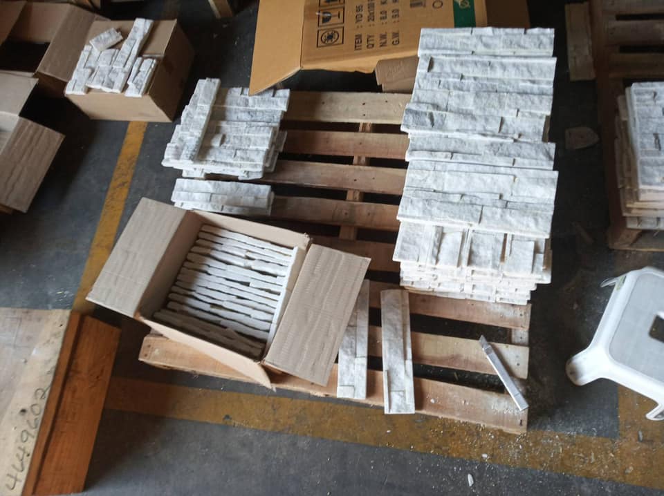 หินประดับผนัง White quart สามร้อยยอด ประจวบคีรีขันธ์