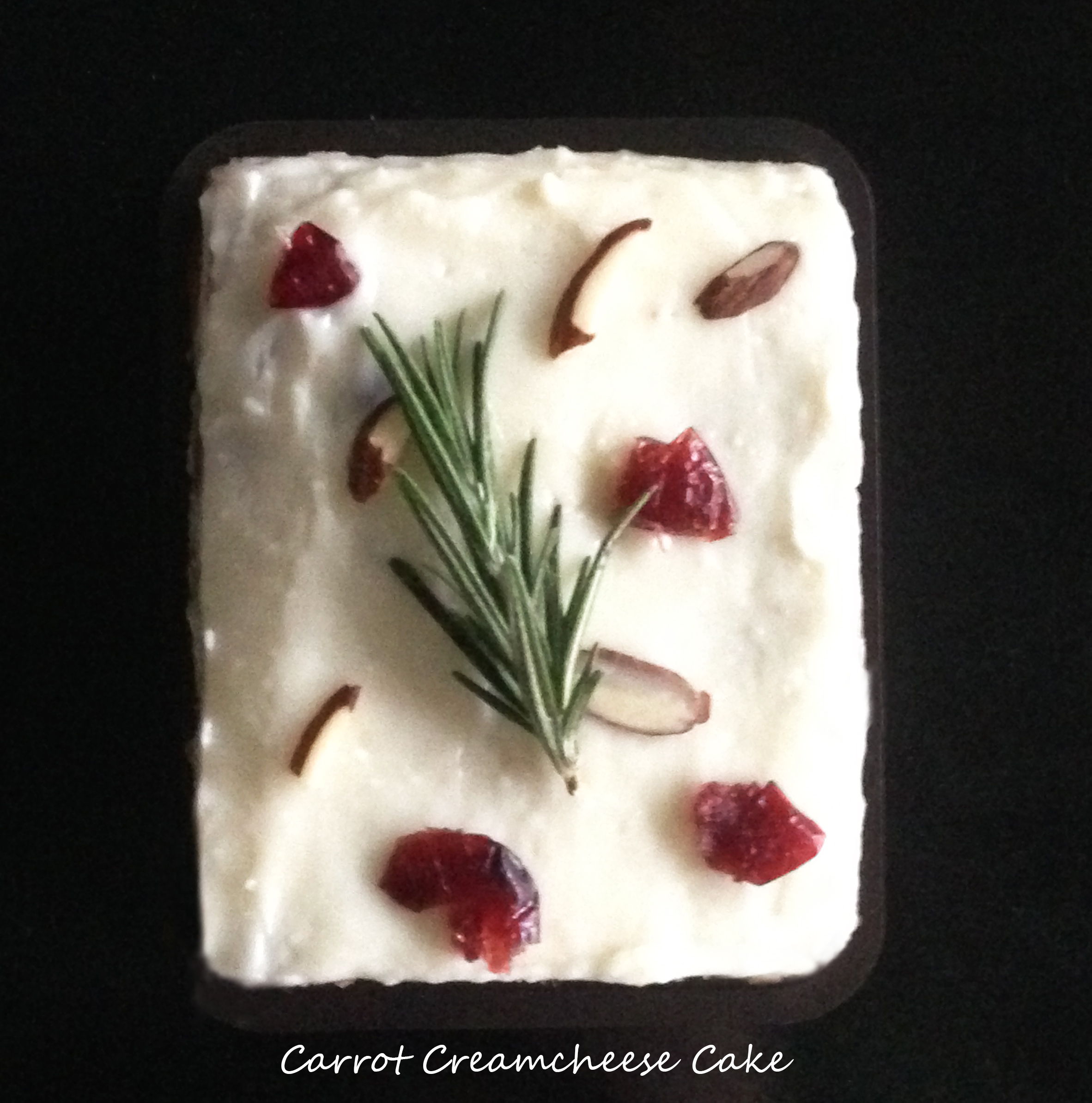 🥕แครอทเค้กครีมชีส🥕🧀 (Carrot Cake Creamcheese) (ชิ้นใหญ่) Size : 6 x 8 cm.