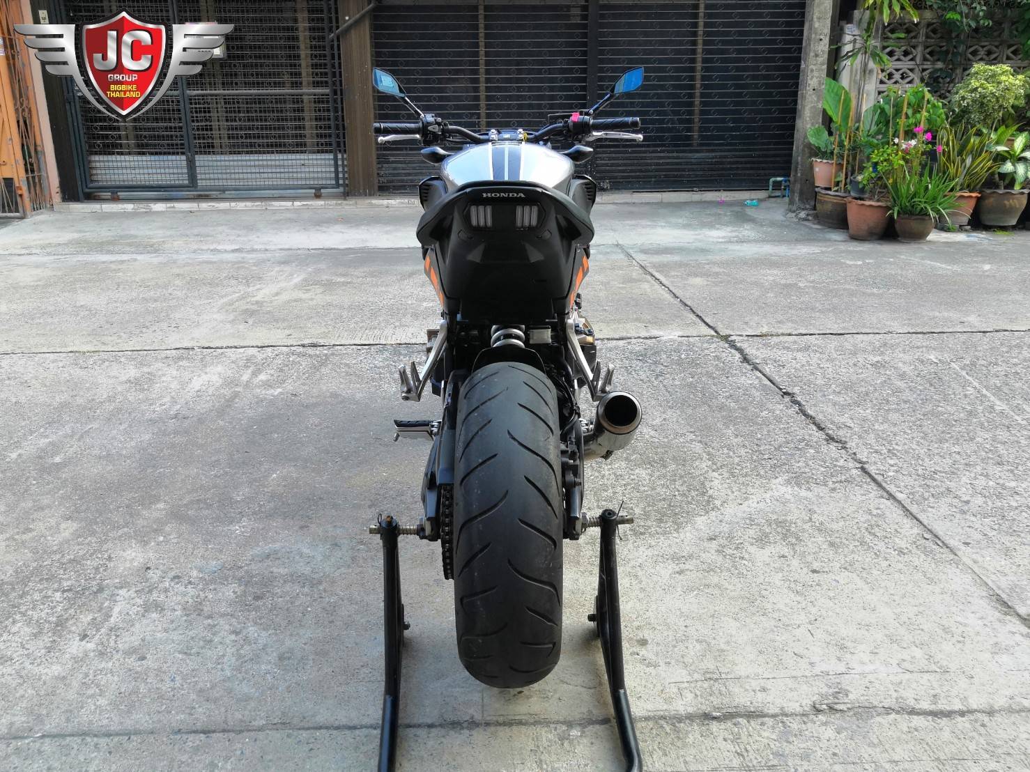 CB650 F โฉม Led จดทะเบียนปี 2017 สภาพสวยเด็ด