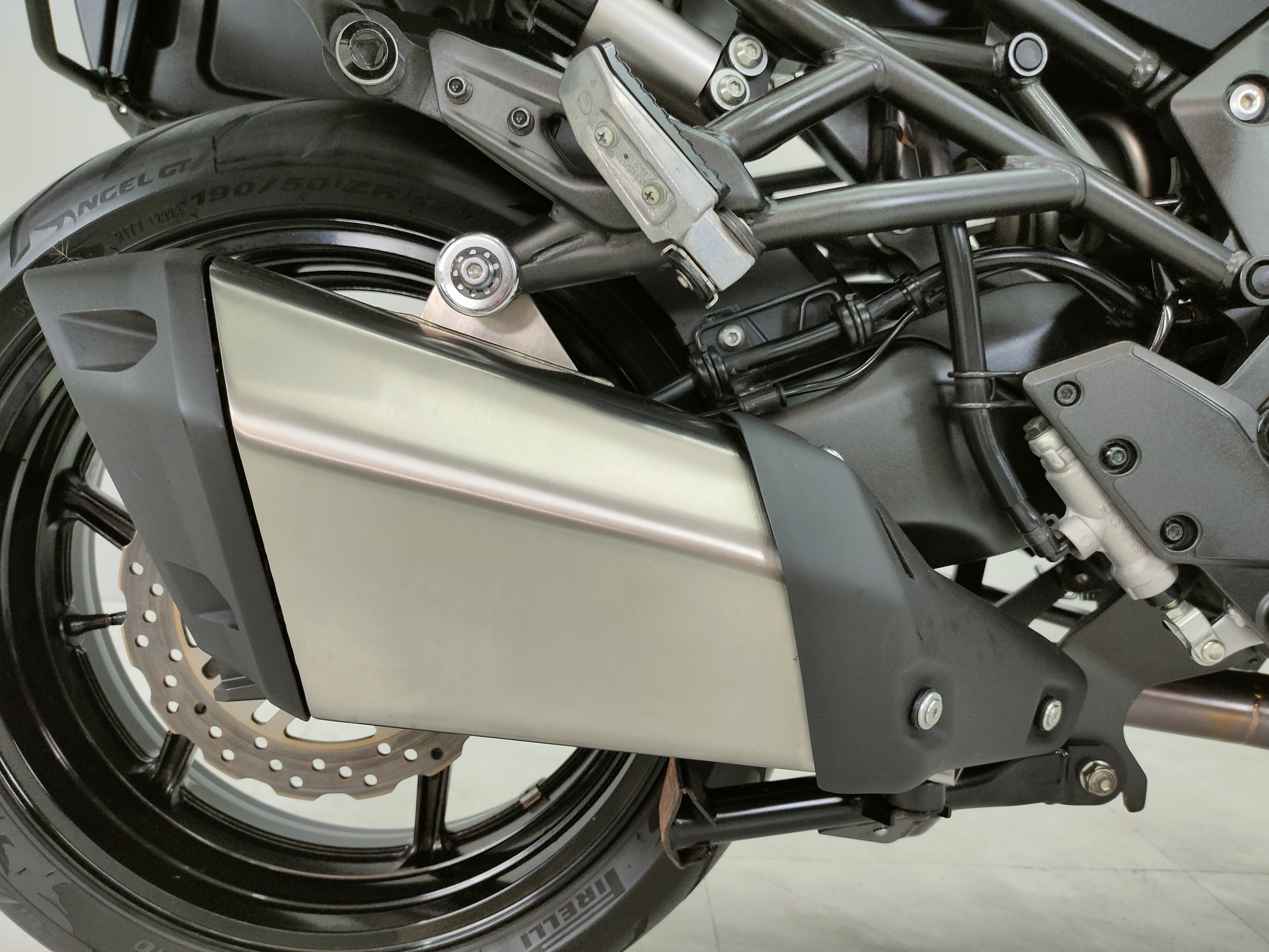 ❌️ ร้าน นี้ ไม่ กรอ ไมล์ ❌ KAWASAKI VERSYS1000 ABS จดปี 22 โมเดล 19 แต่งองค์ทรงเครื่องมาแน่นๆ 😎สายทัวร์ตัวใหญ่ 💥 ราคาเบาๆ