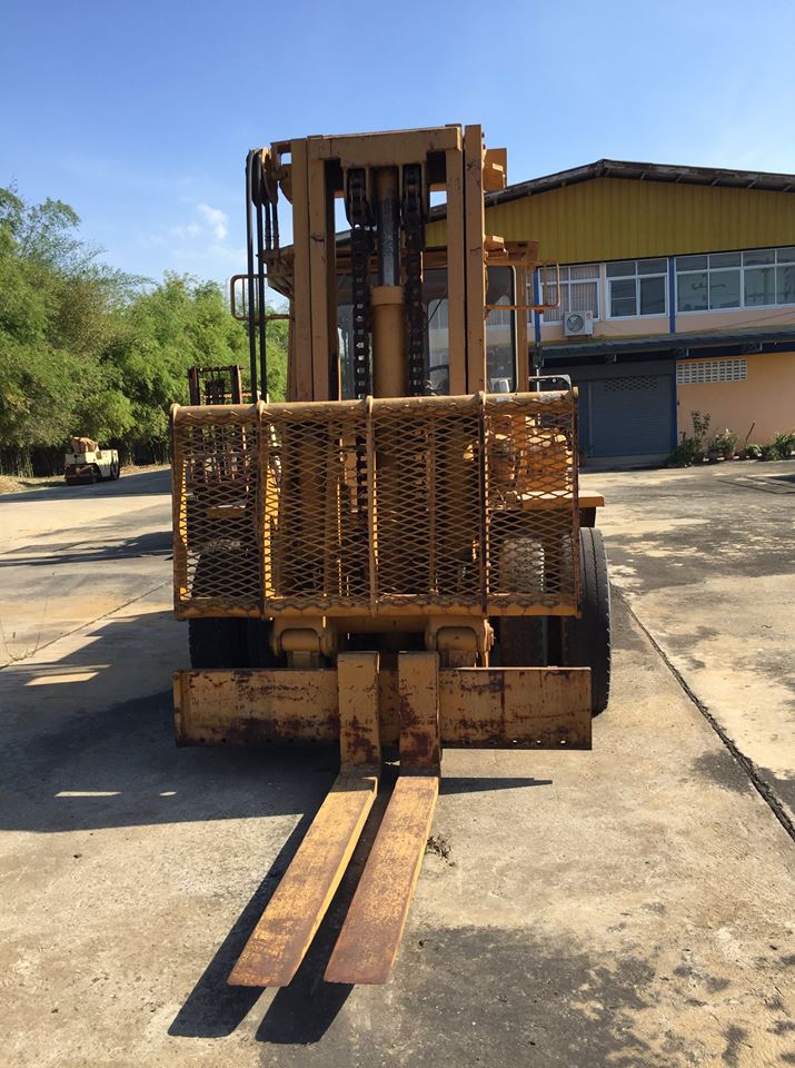 รถโฟล์คลิฟท์ ยี่ห้อTCM 10ตัน ดีเซล