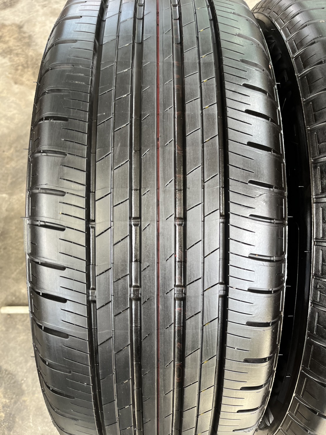 ✨ล้อแม็กป้ายแดง✨Honda HRV ตัวท็อป รุ่นใหม่ล่าสุด ขอบ 17 พร้อมยางน้องๆป้ายแดง 215-60-17 Bridgestone💥ปี25💥