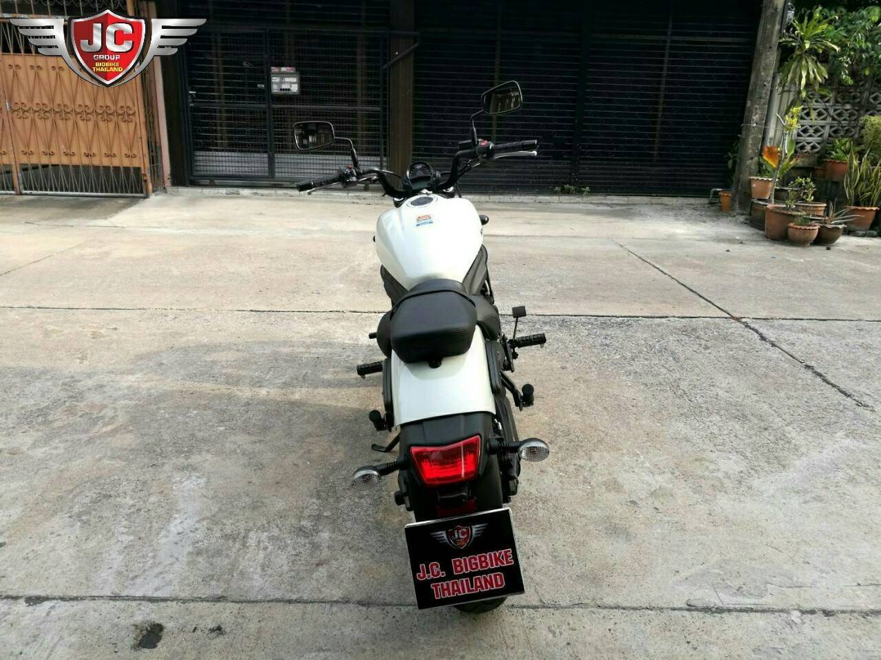 รถบ้านแท้มือเดียวสายจอด ประวัติใสไม่มีด่างพร้อย ไมล์แท้ 2พันโล