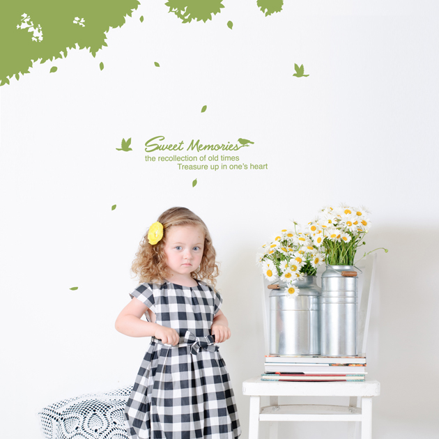 GS-58883 Wall Sticker graphic ไดคัท ลาย Sweet Memories ขนาดแผ่นก่อนติด 50x70 cm