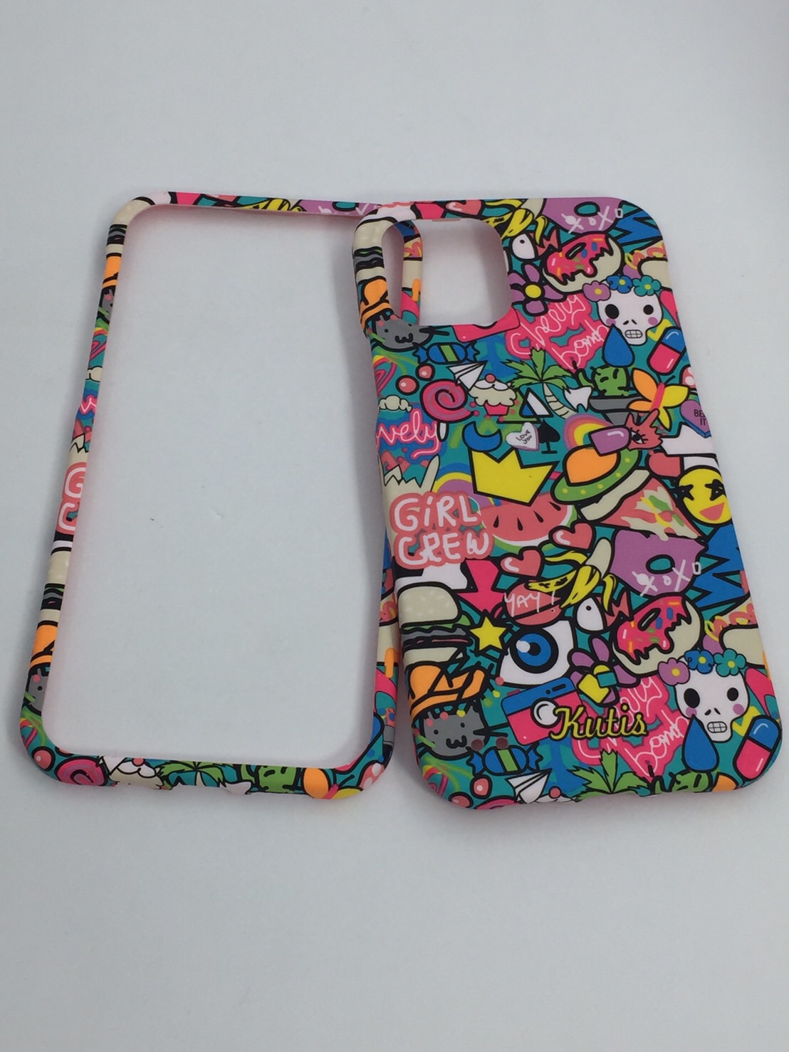 เคสคูทิส(Kutis)เคสไอโฟน12/12PRO(ลายStreet)มาใหม่ เคสประกบหน้า-หลัง เคสเรืองแสง เคสลายวินเทจ ร้านSuperhero Klongthom