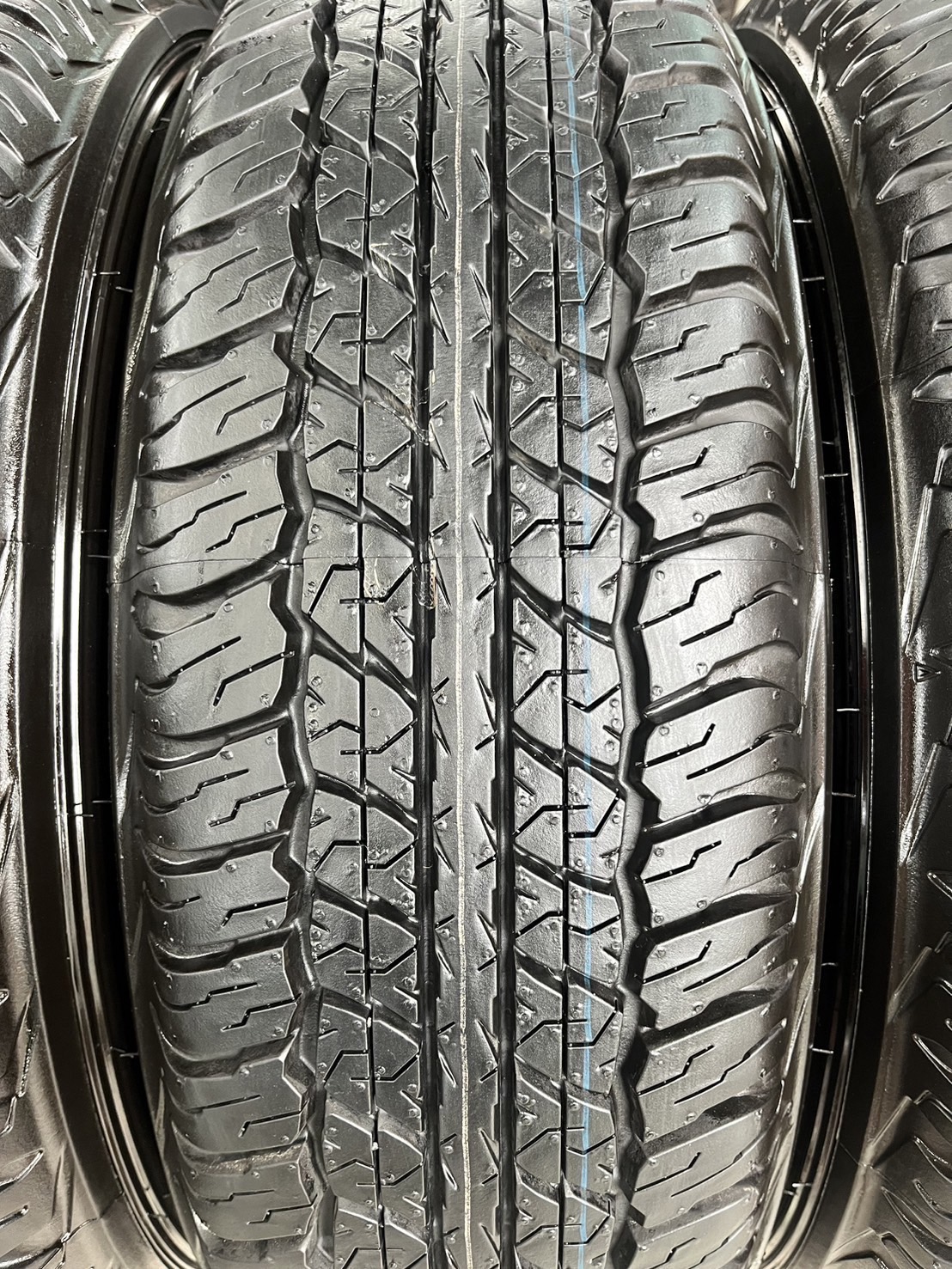 ✨ล้อแม็กป้ายแดง✨Toyota Revo Z Edition 60 ปี ขอบ 17 พร้อมยางป้ายแดง 225-70-17 Dunlop♨ปลายปี 24♨